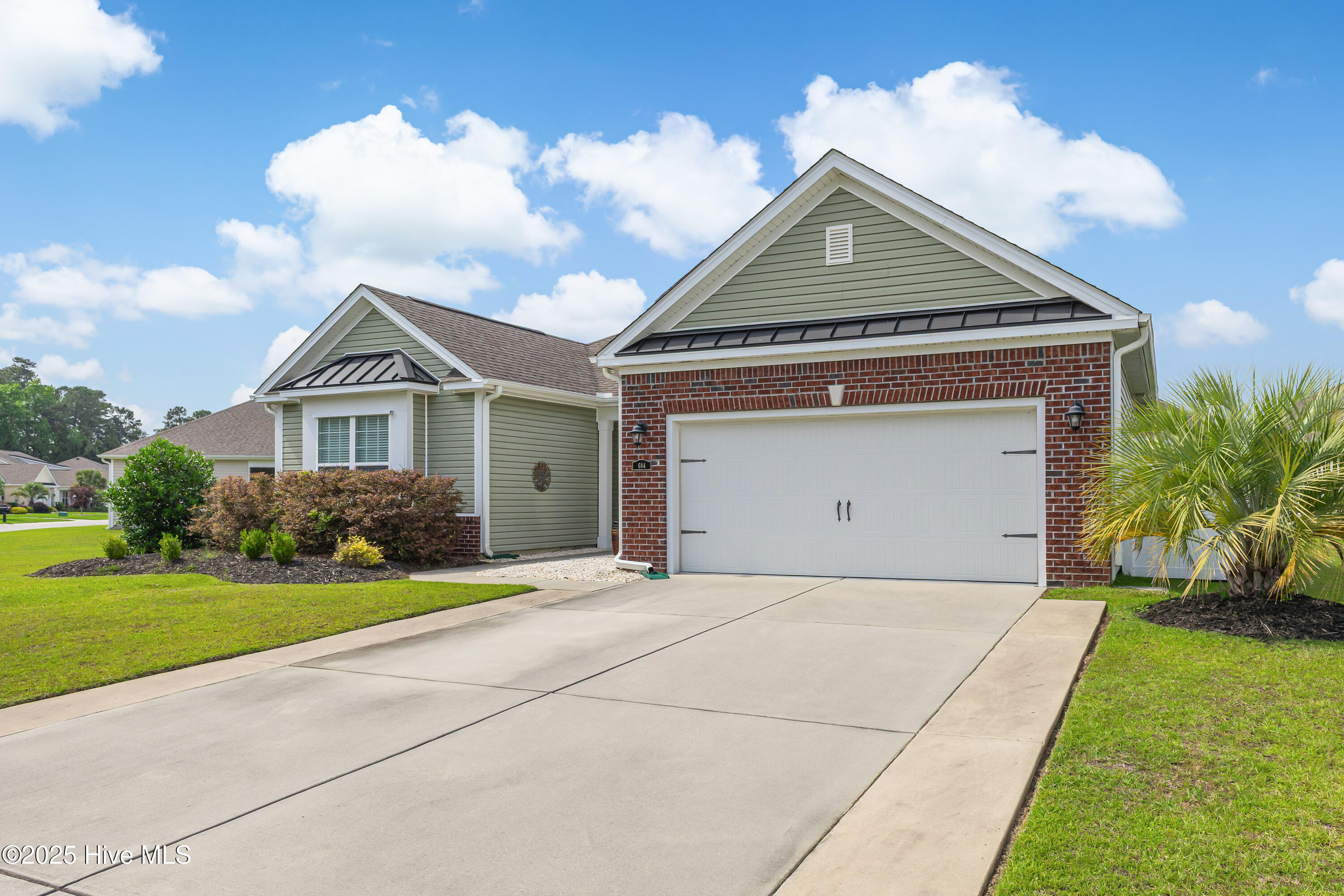 684 Marbella Court Property Photo 3