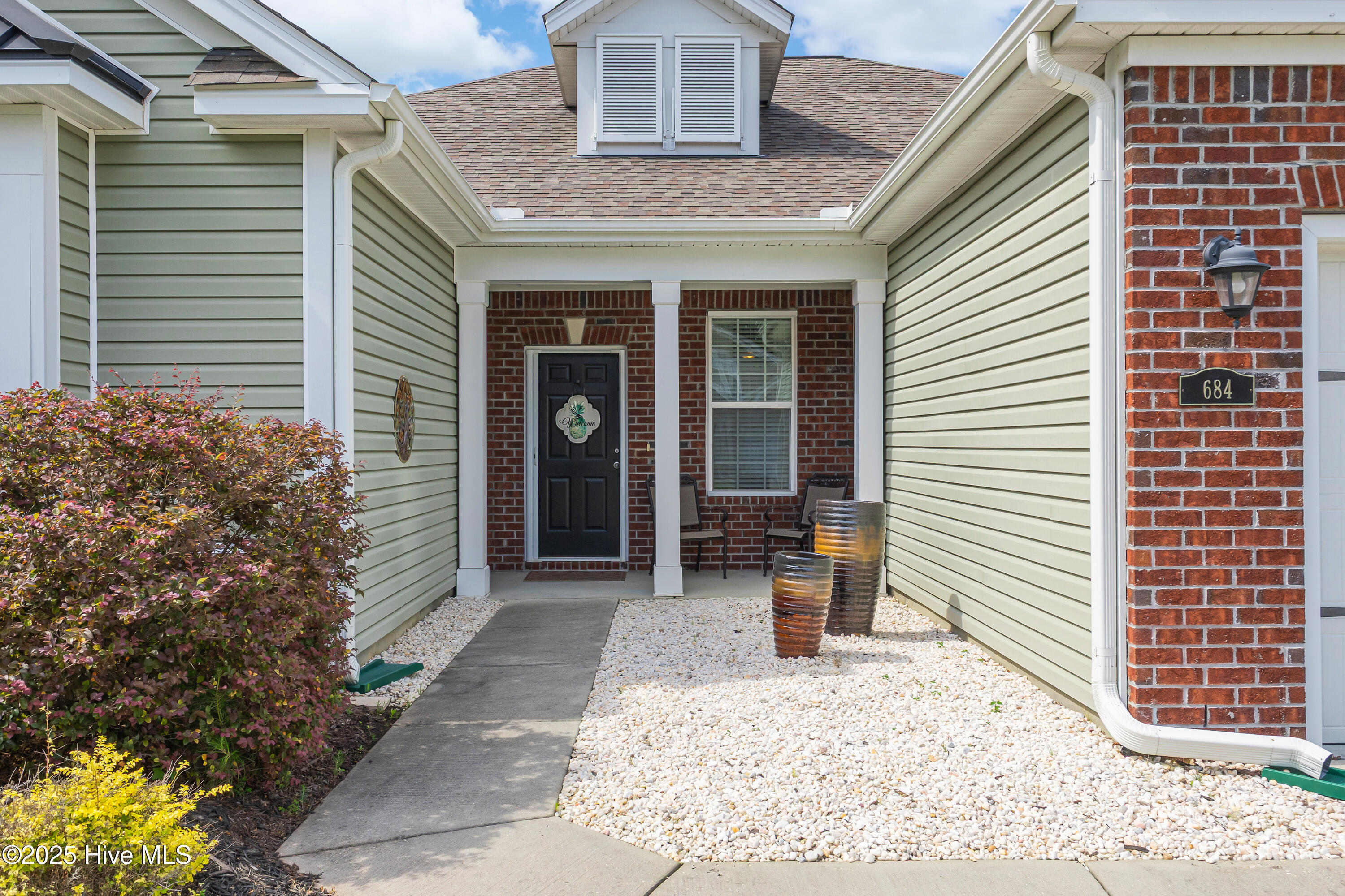 684 Marbella Court Property Photo 4