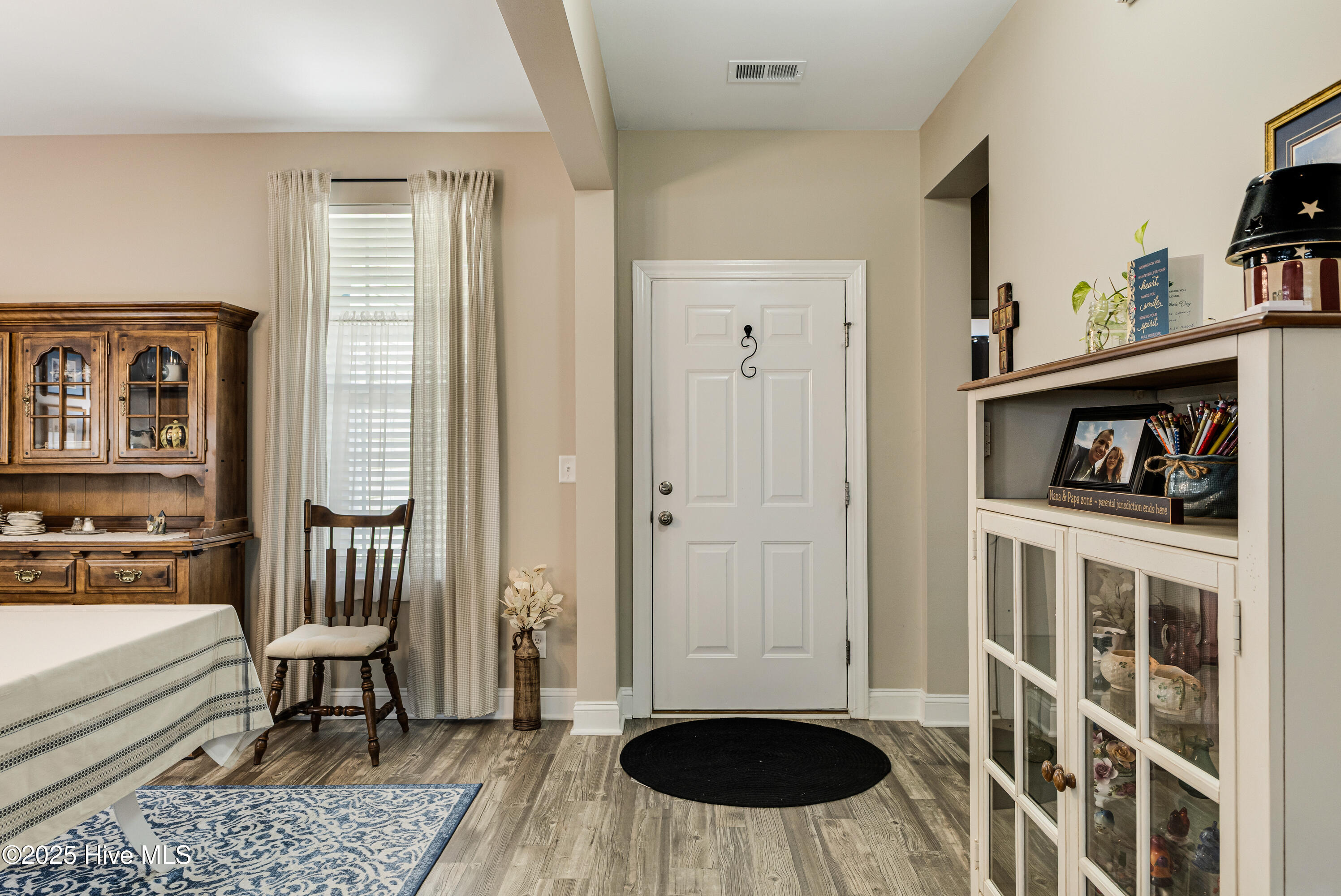 684 Marbella Court Property Photo 9