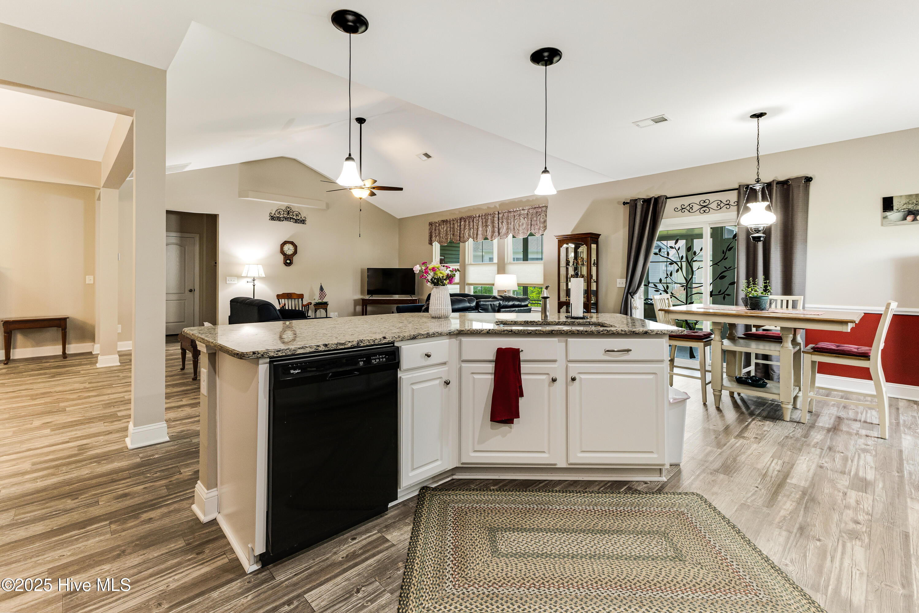 684 Marbella Court Property Photo 13