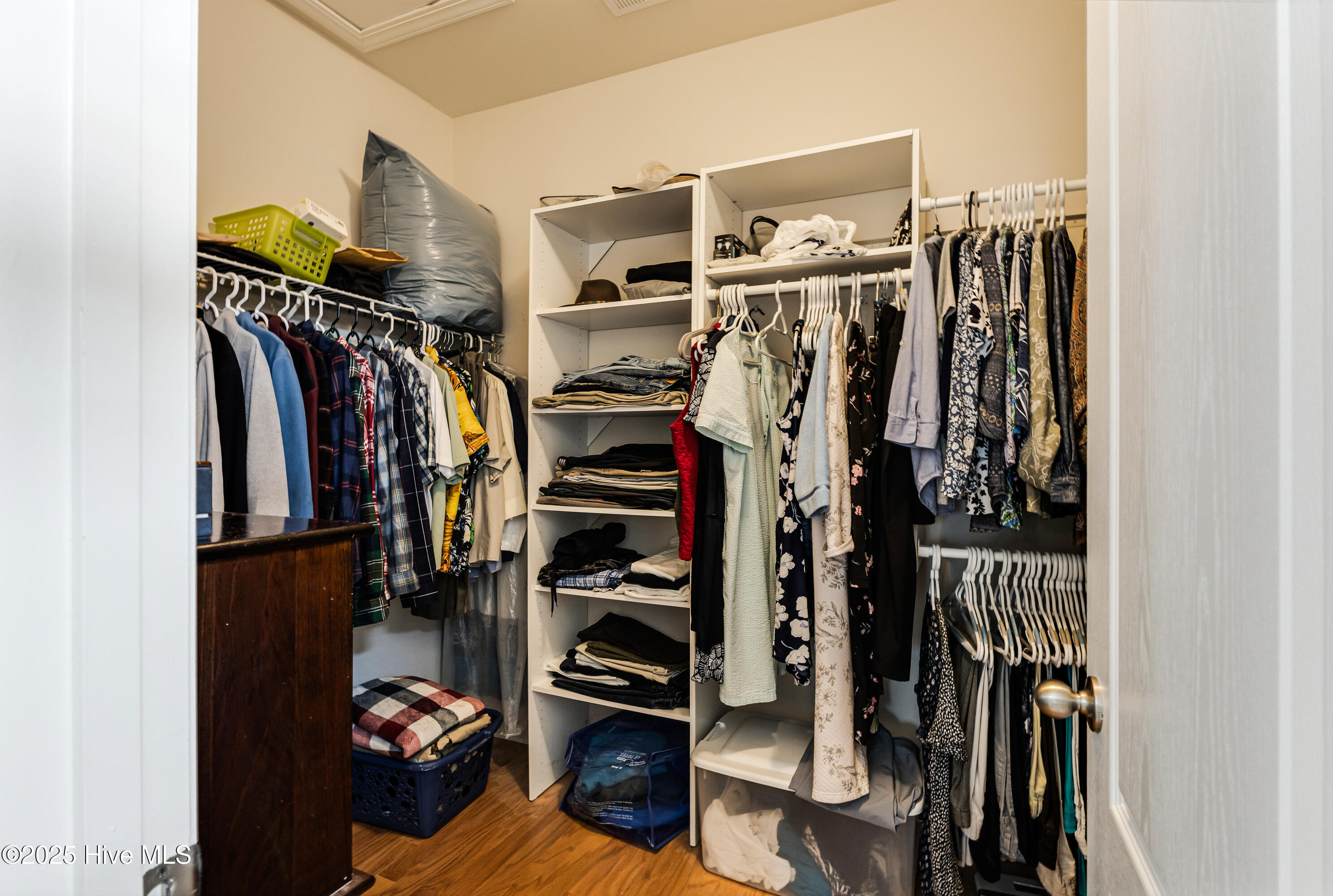 684 Marbella Court Property Photo 23