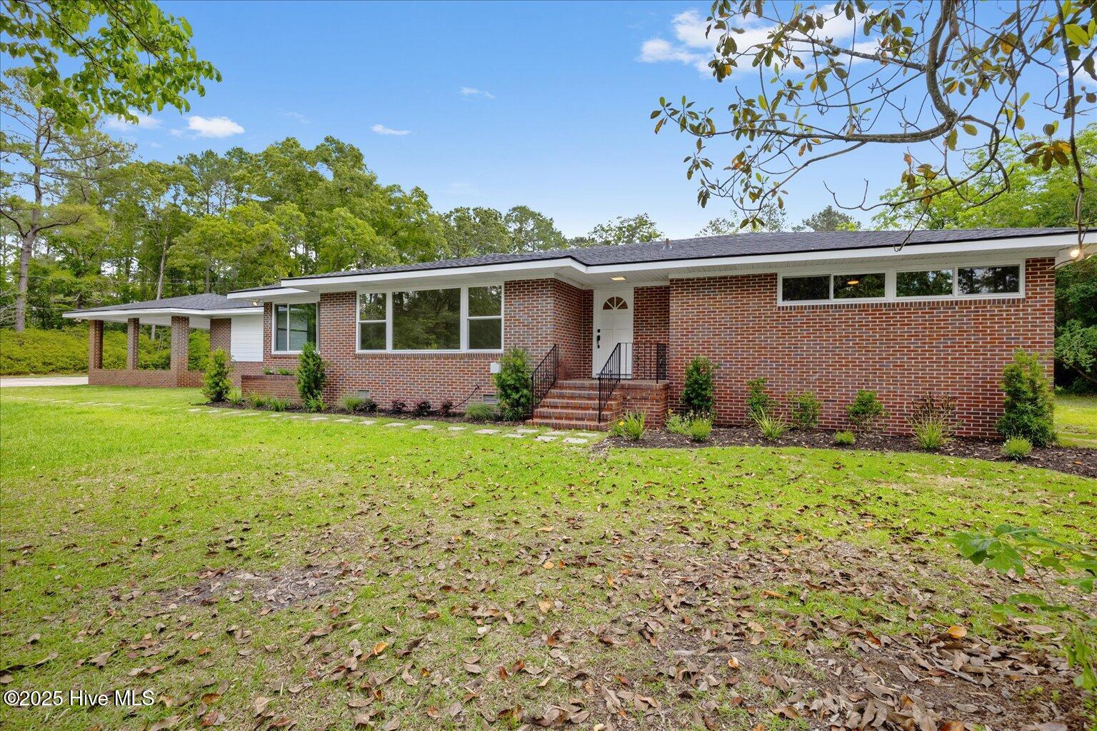 3532 General Howe Road Property Photo