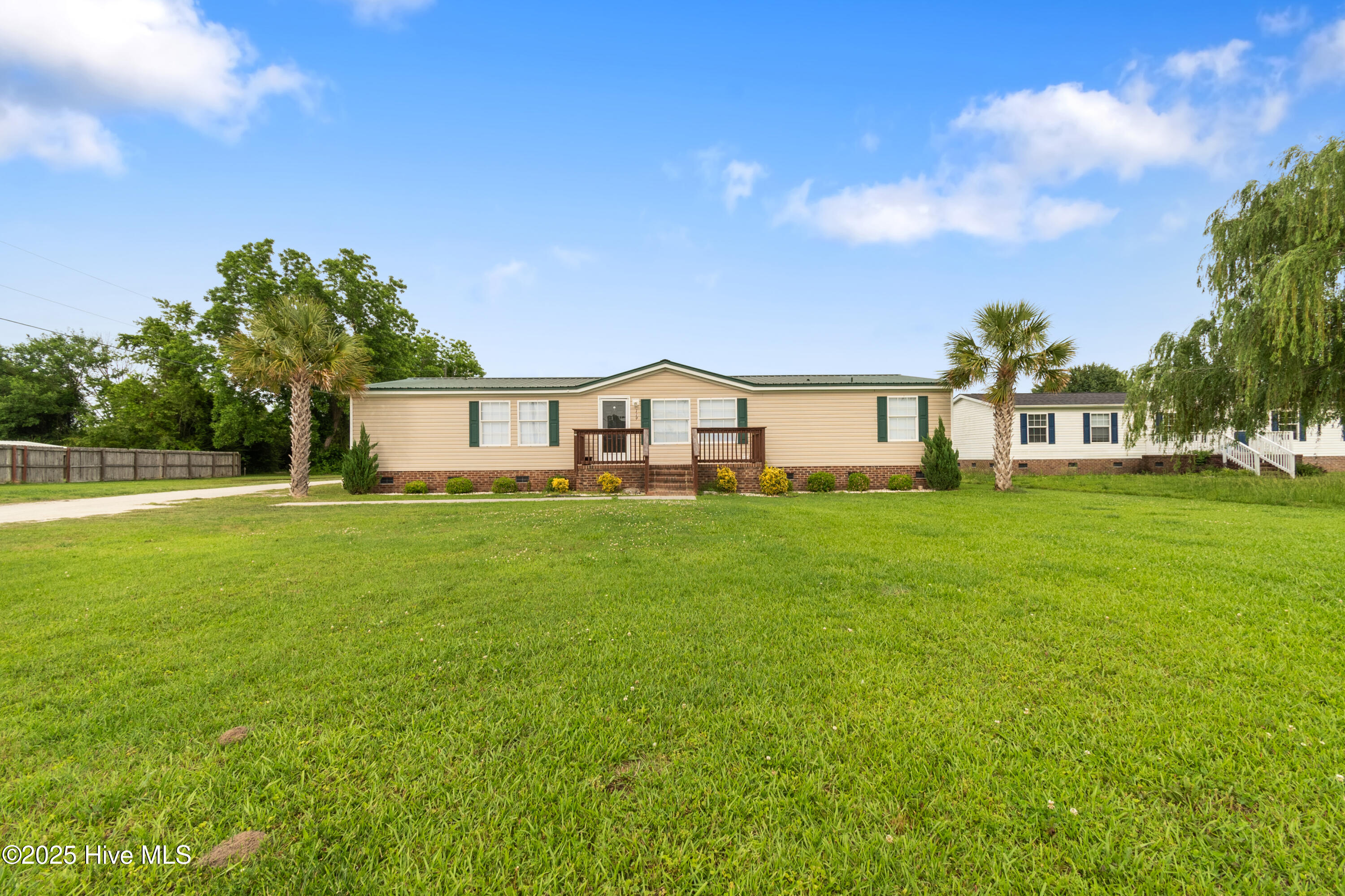 119 Life Boulevard Property Photo 2