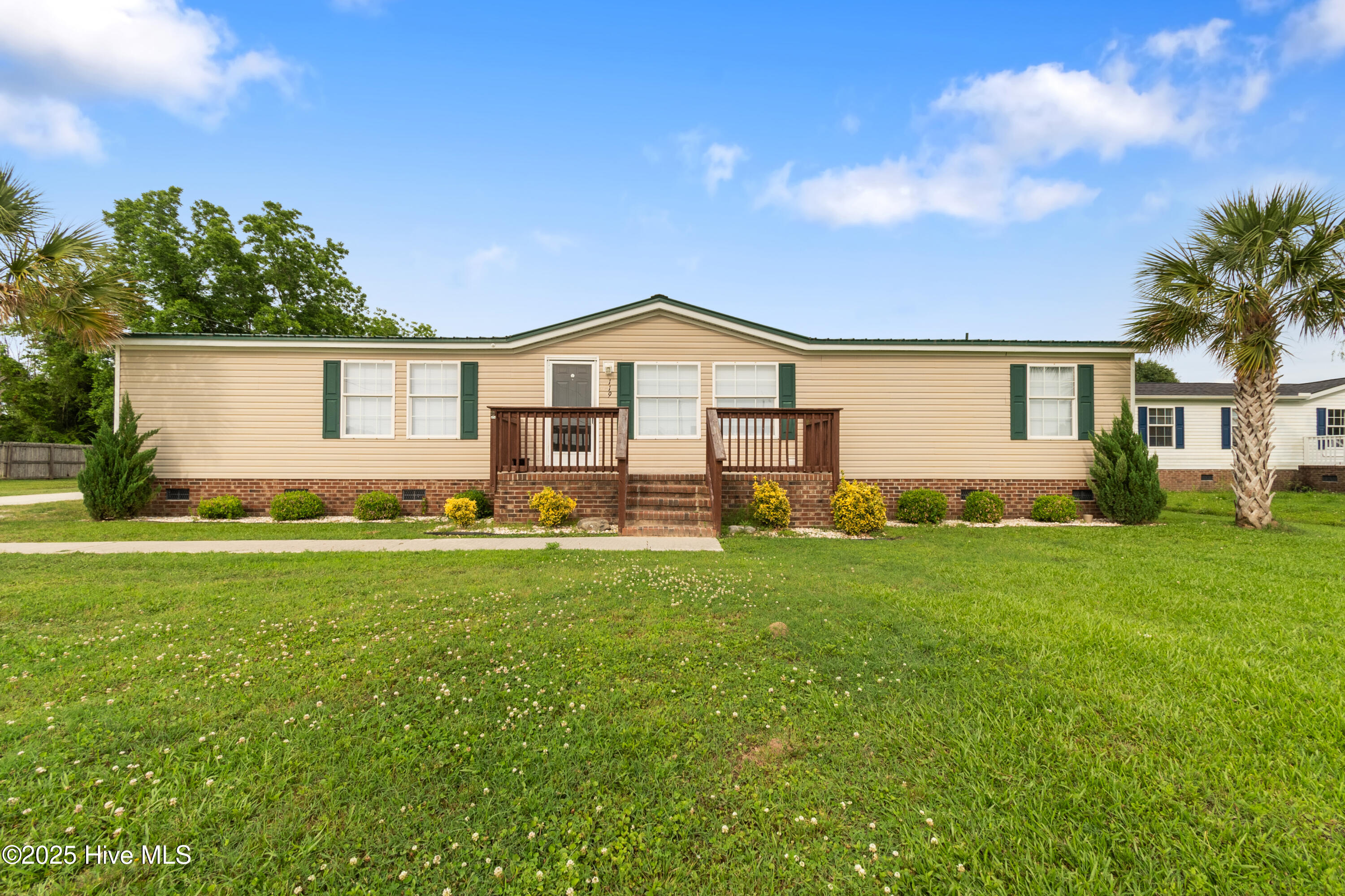 119 Life Boulevard Property Photo 6