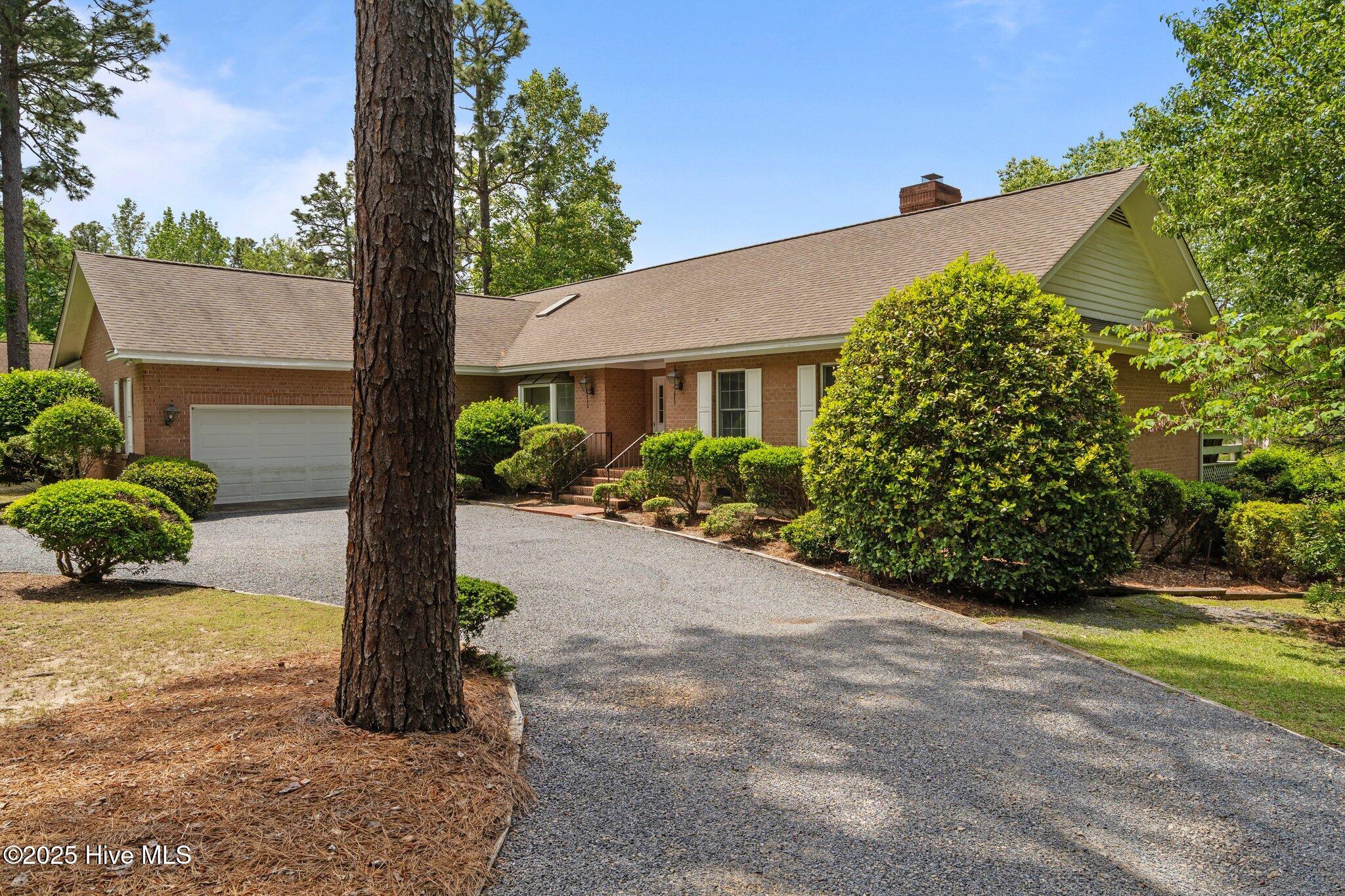11 Chestnut Lane Property Photo