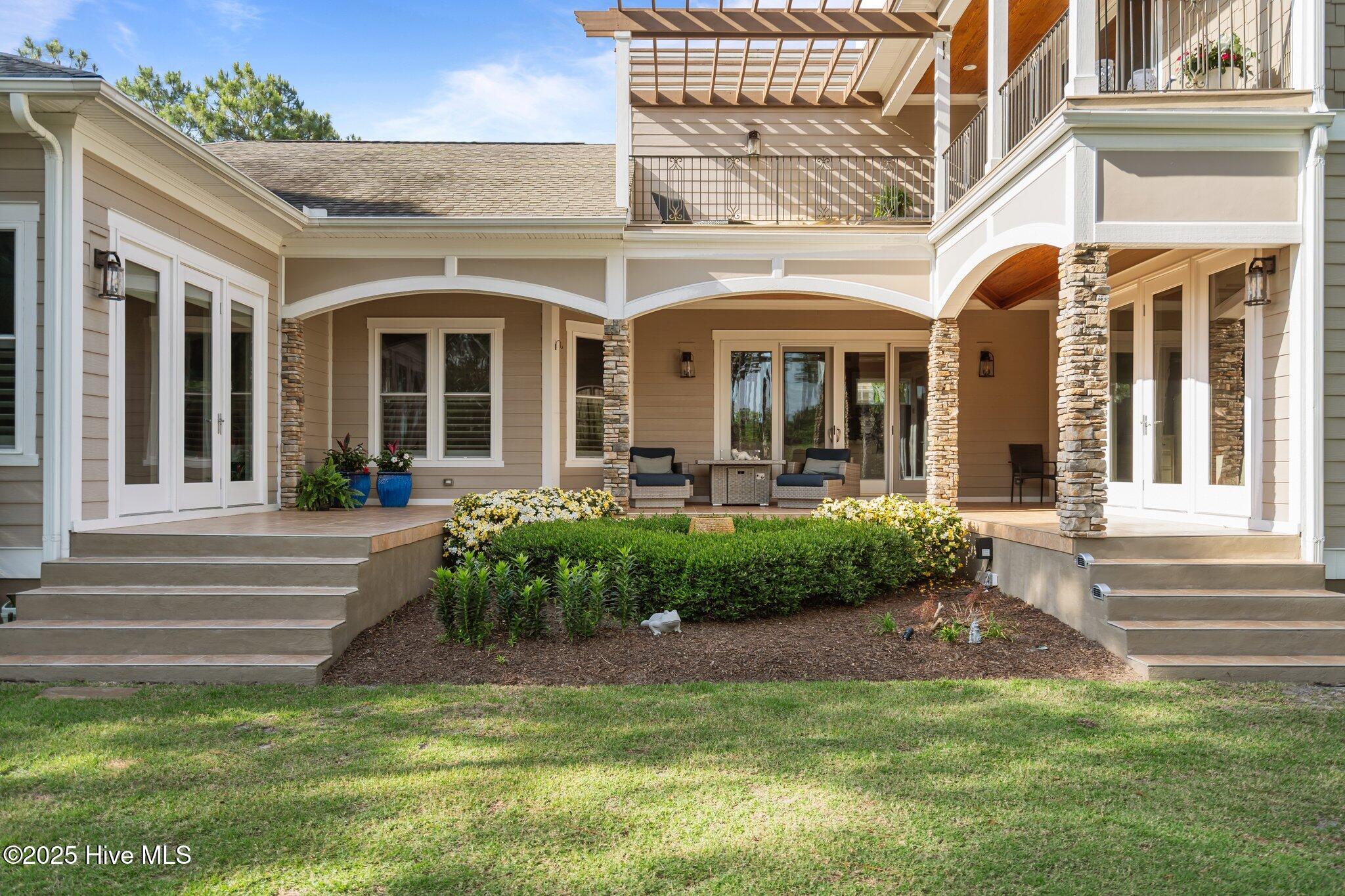 4111 Wyndmere Drive Property Photo 3