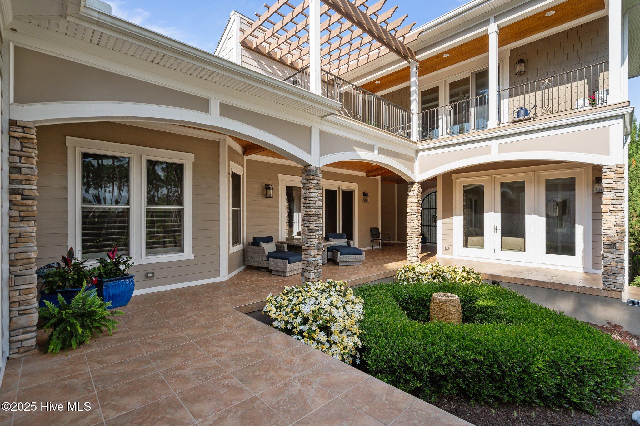 4111 Wyndmere Drive Property Photo 8