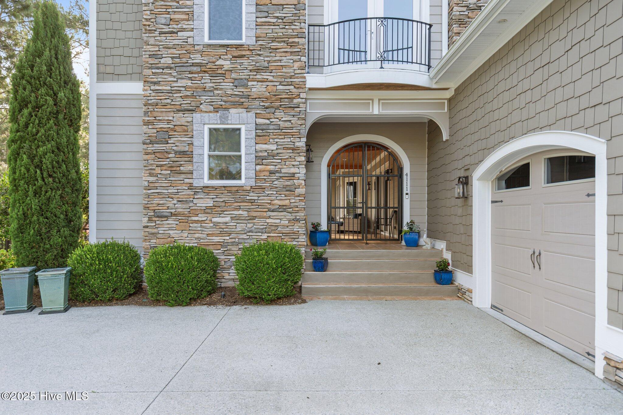 4111 Wyndmere Drive Property Photo 12