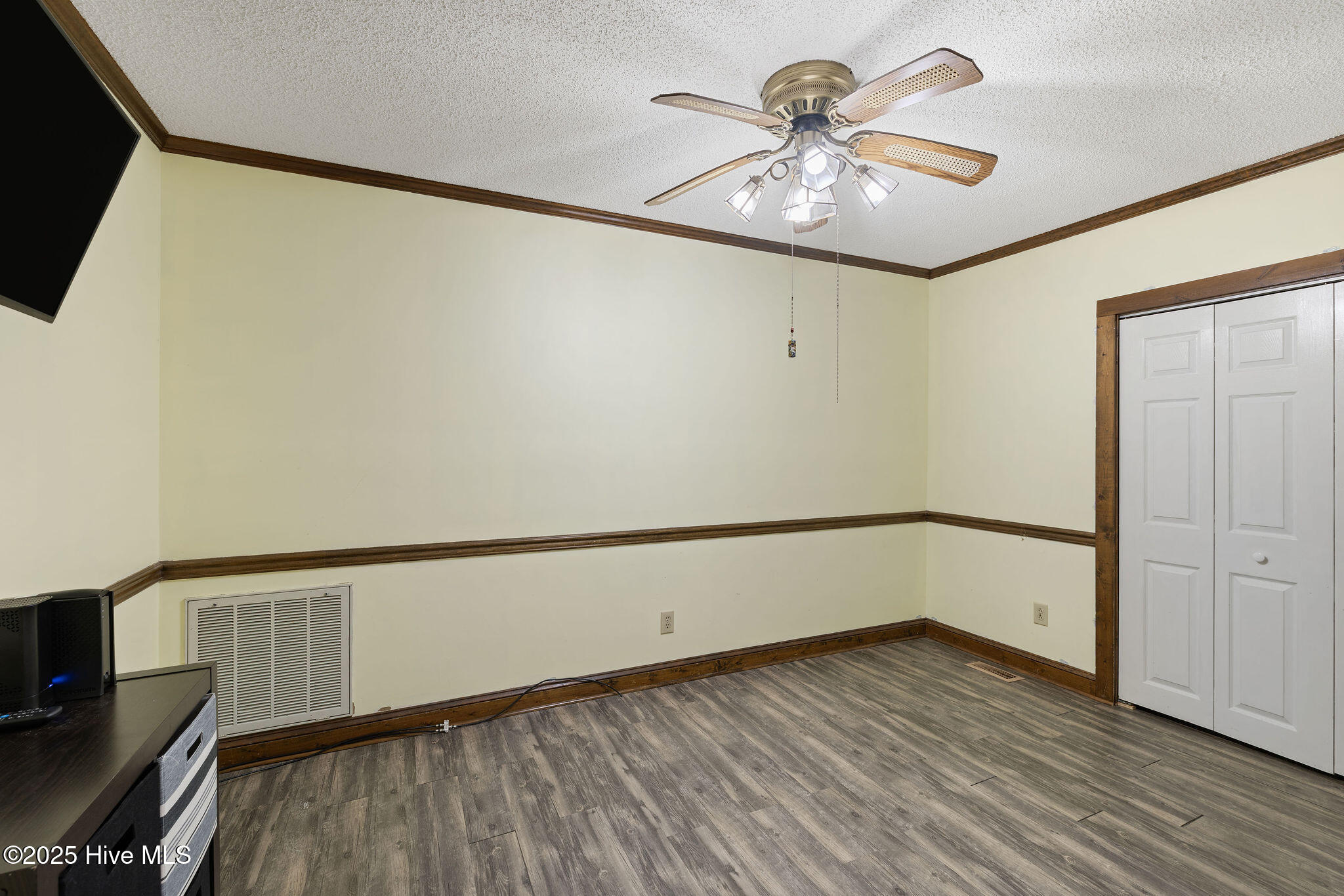 147 Westbrook Avenue Property Photo 20
