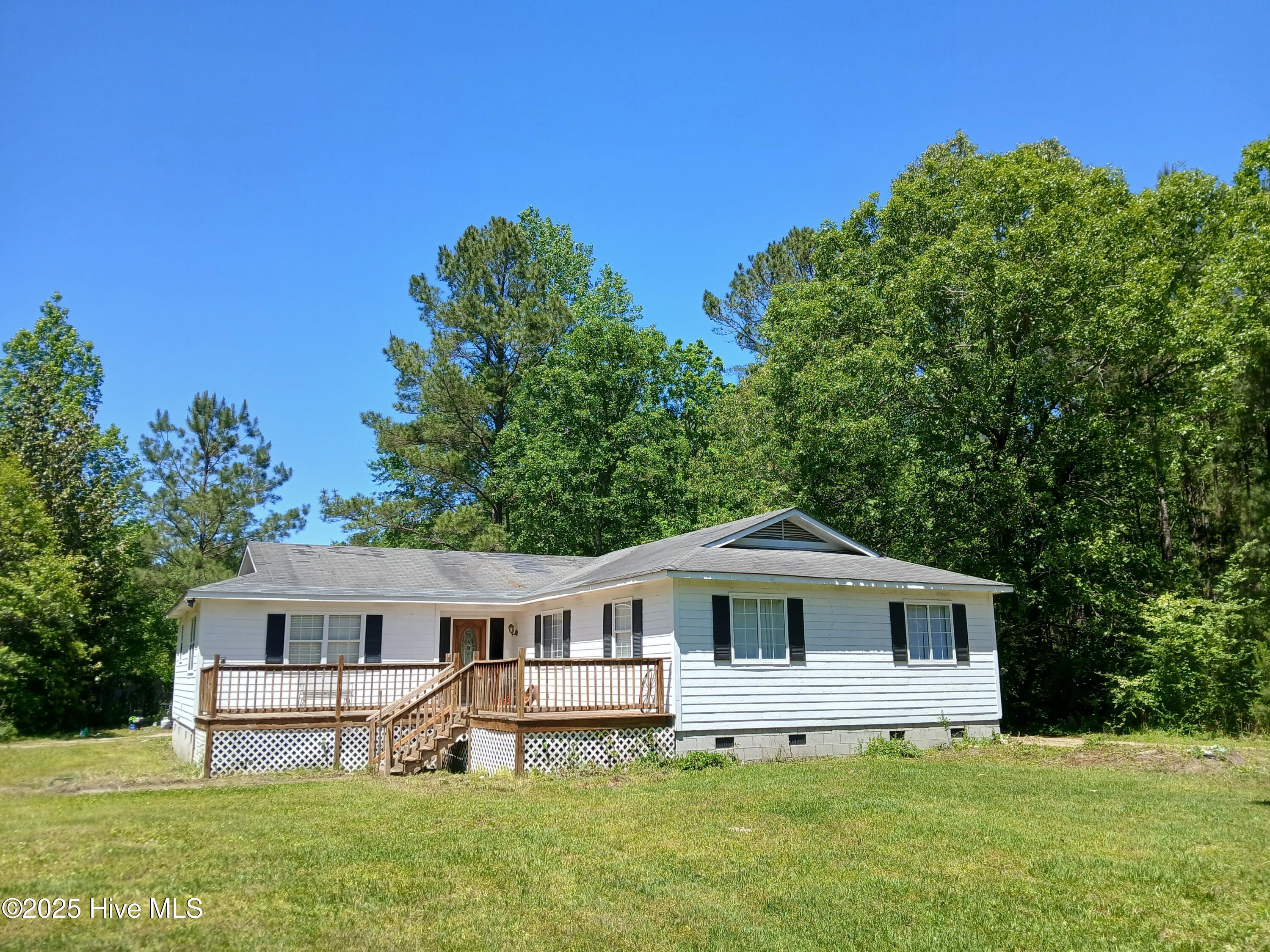 202 A L Banks Lane Property Photo