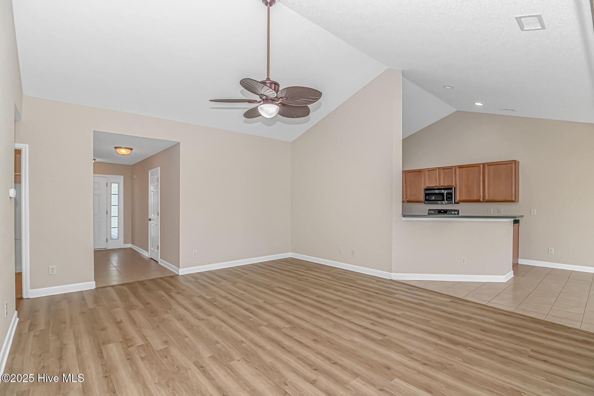 5 Coffee Mill Creek Lane Property Photo 12