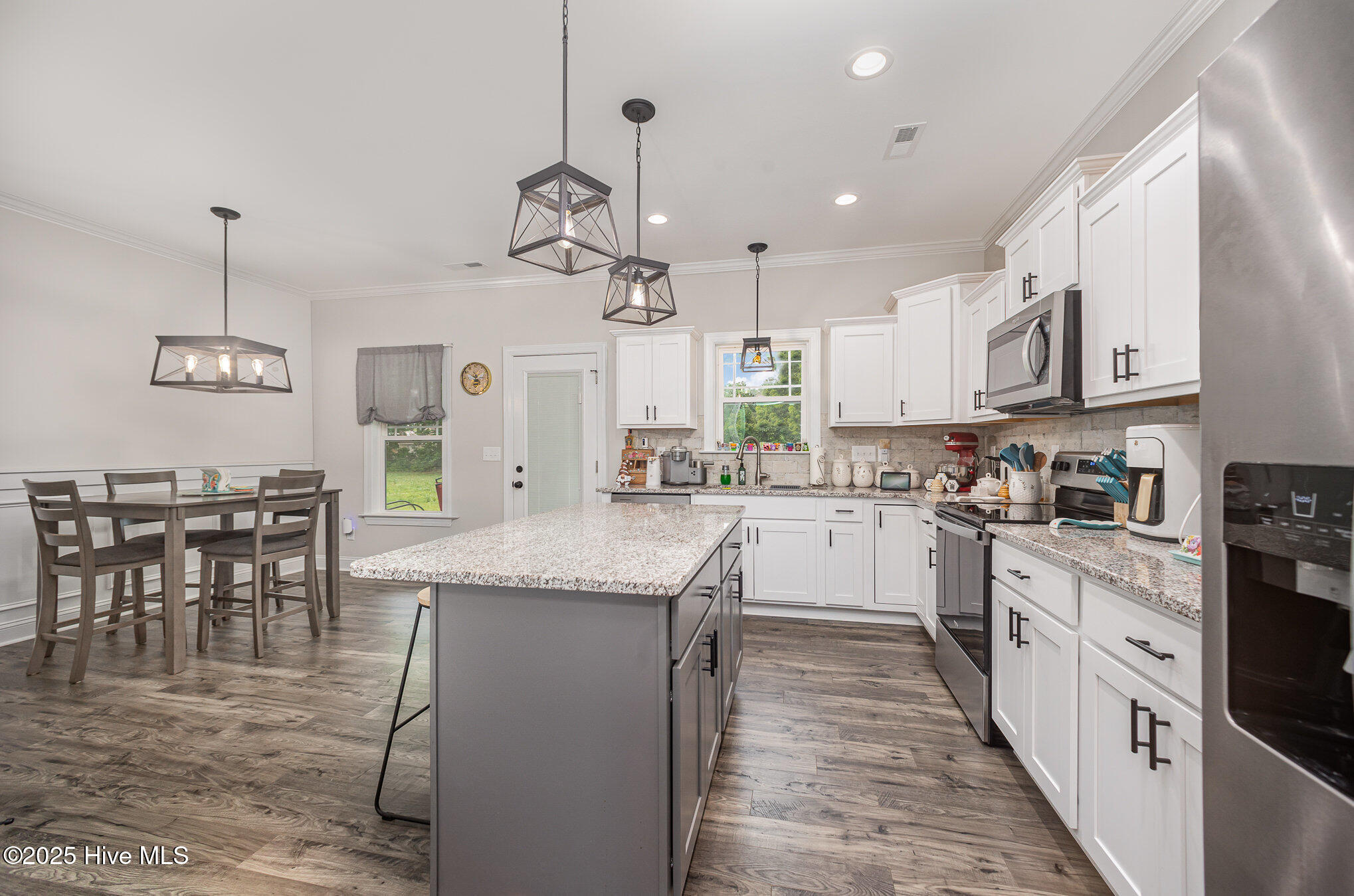 206 Harrell Street Property Photo 14