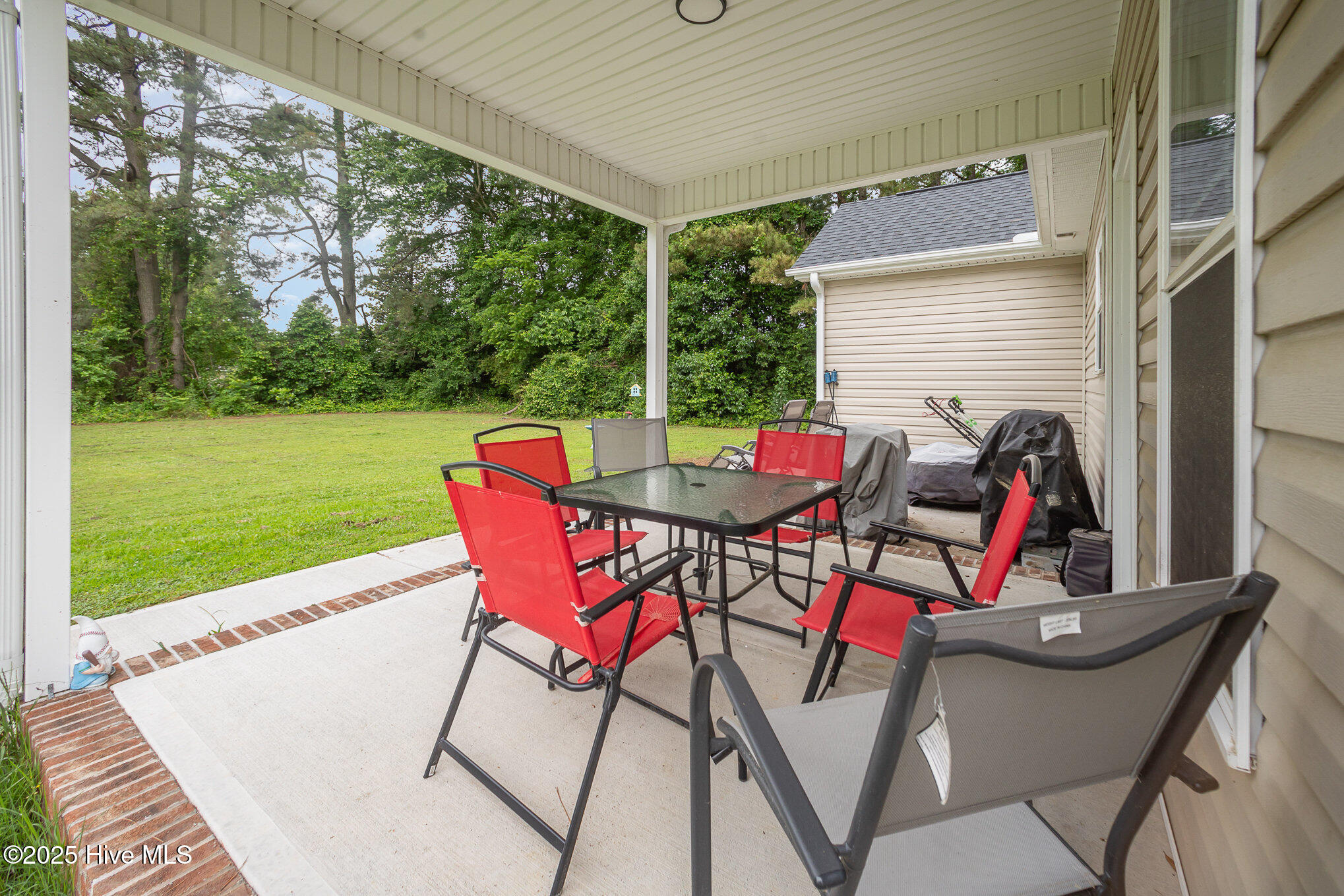 206 Harrell Street Property Photo 28