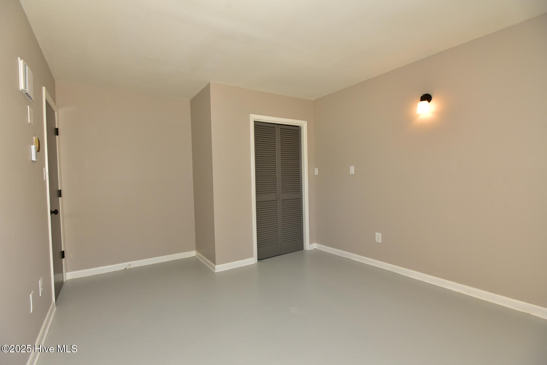 310 Roosevelt Road Property Photo 18