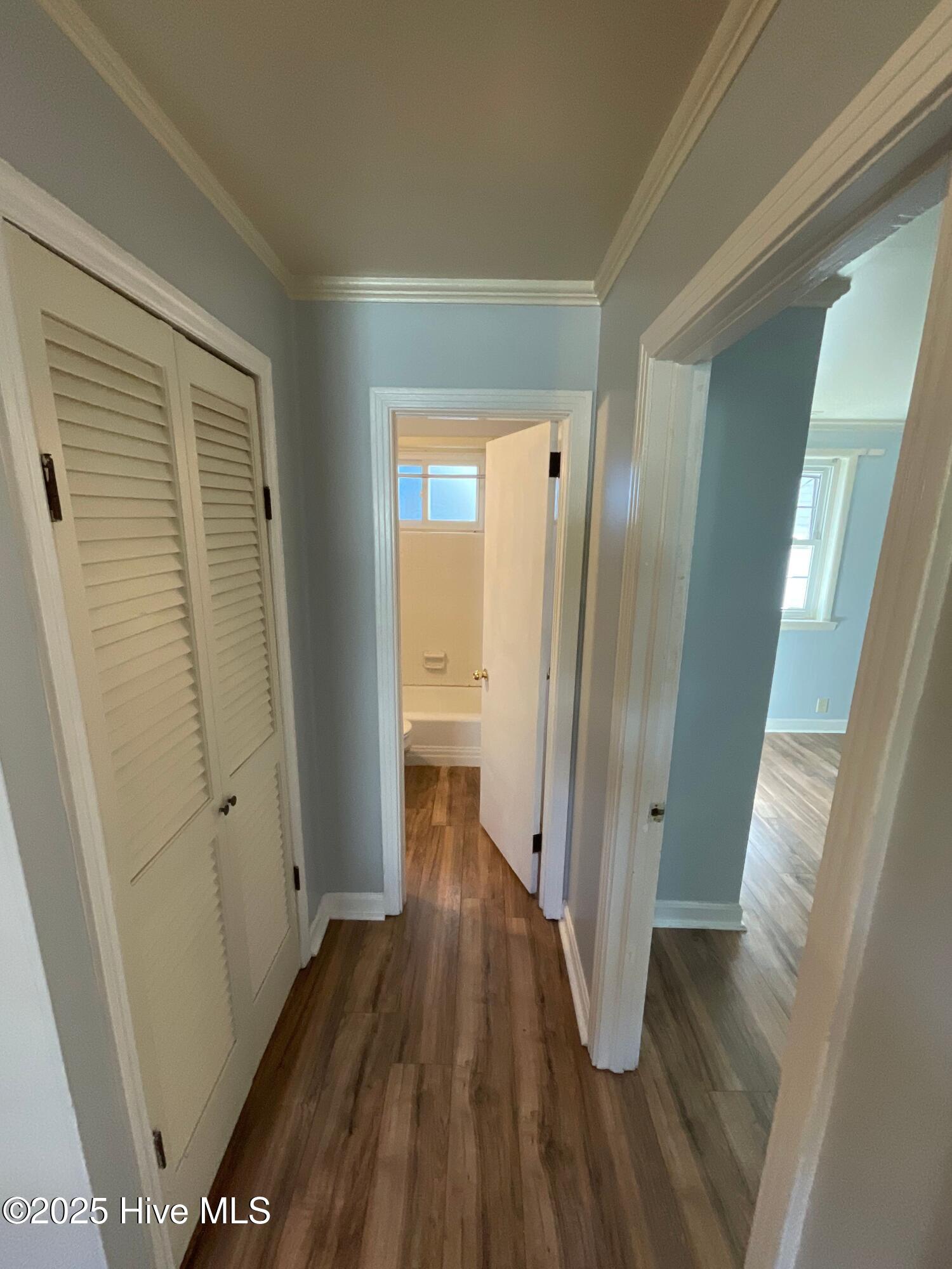 311 Richlands Avenue Property Photo 8