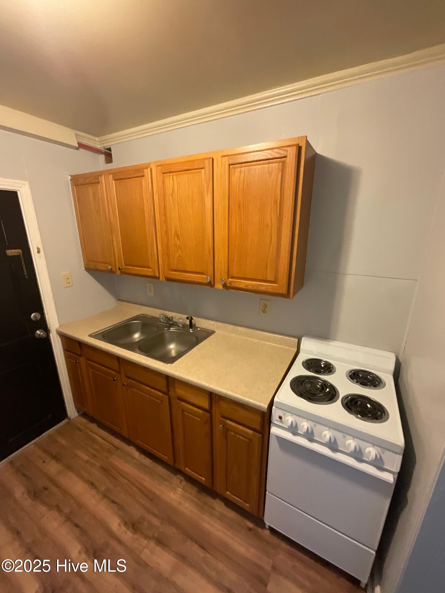 311 Richlands Avenue Property Photo 10