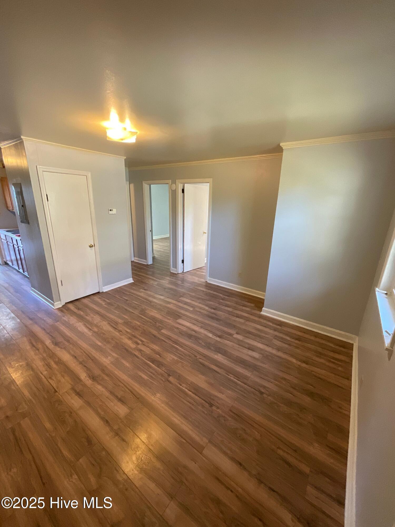 311 Richlands Avenue Property Photo 12