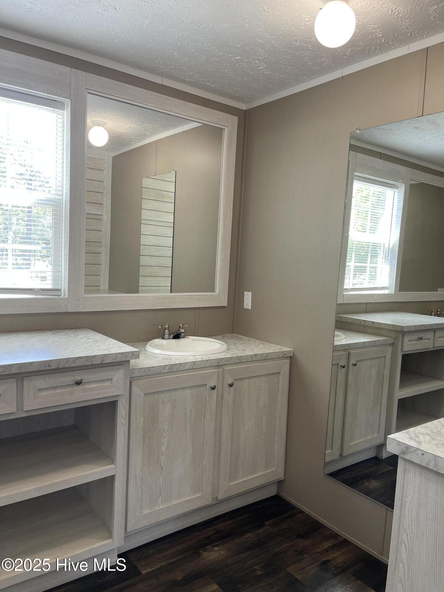 3471 Lakeview Drive Property Photo 11