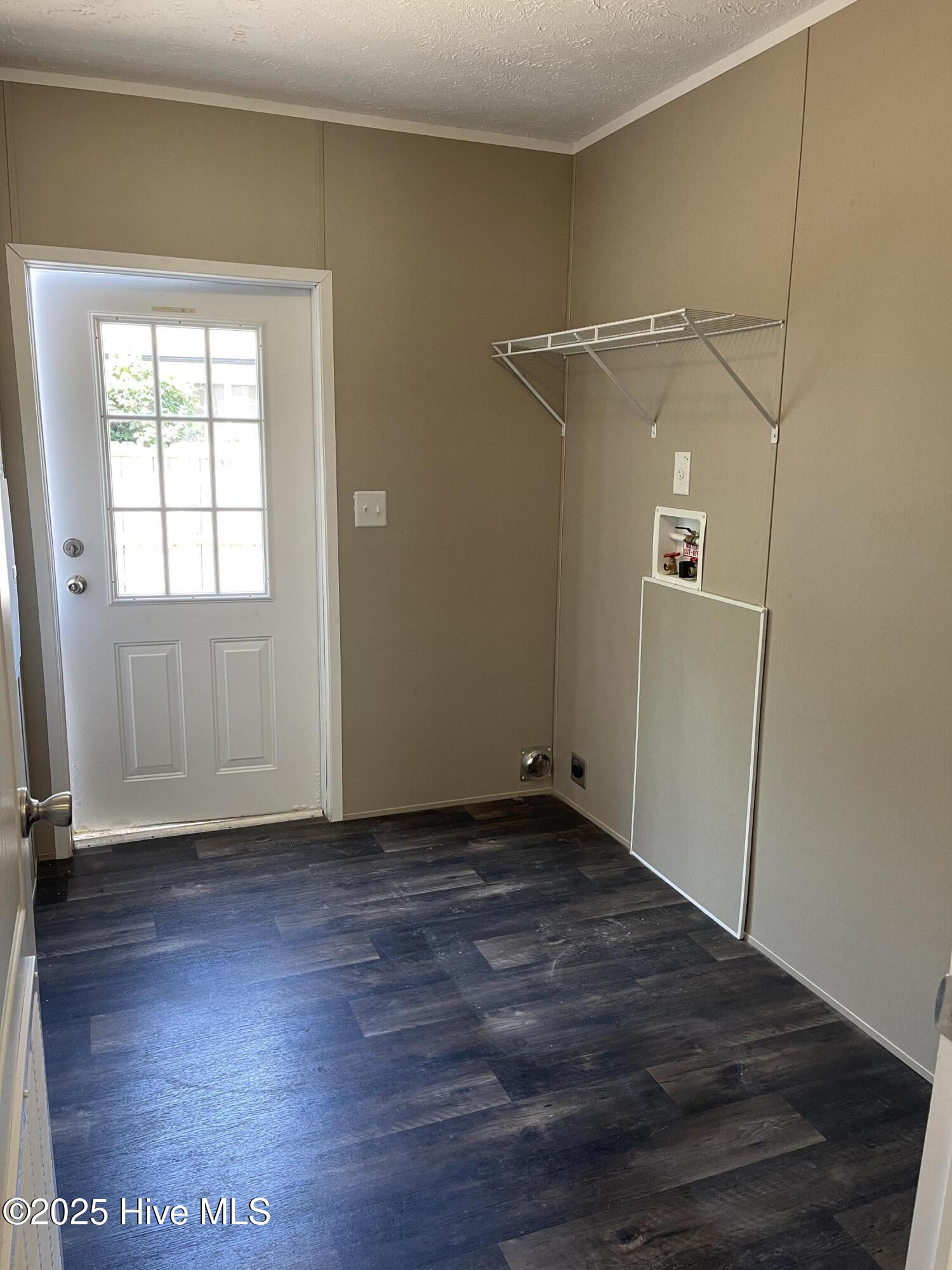 3471 Lakeview Drive Property Photo 15