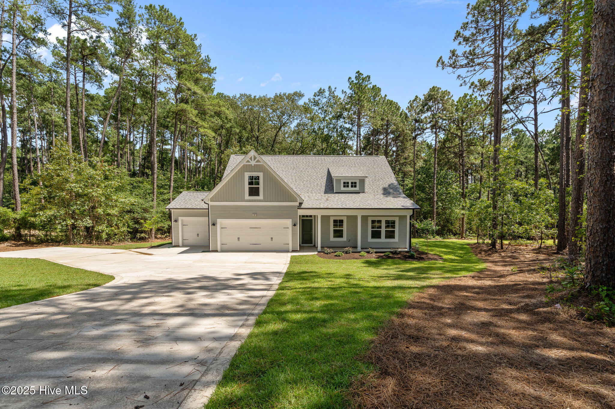 2 Foxfire Boulevard Property Photo 1