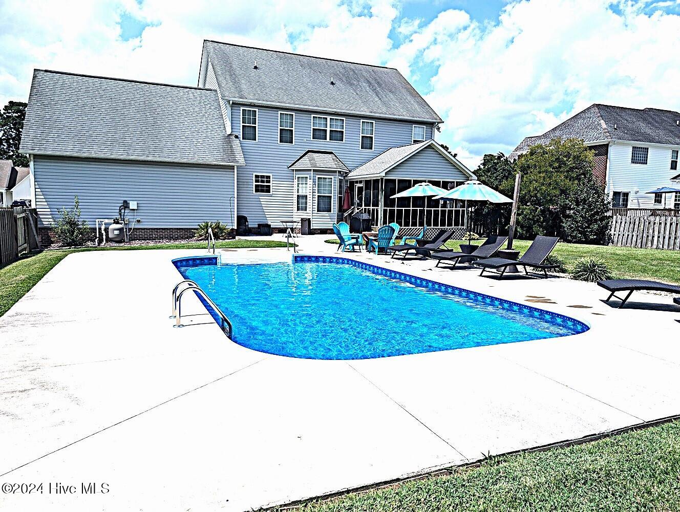 526 Rock Creek Drive Property Photo