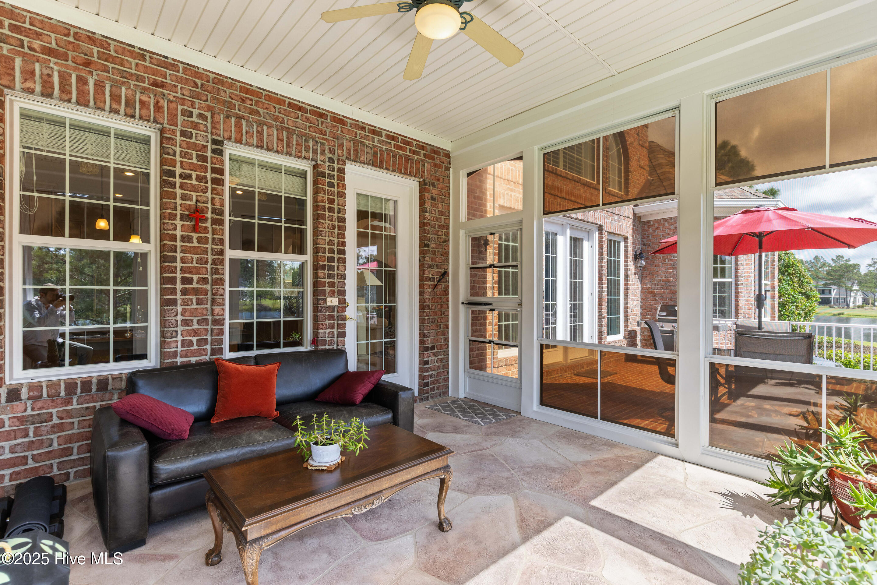 6575 Longwater Court Property Photo 16