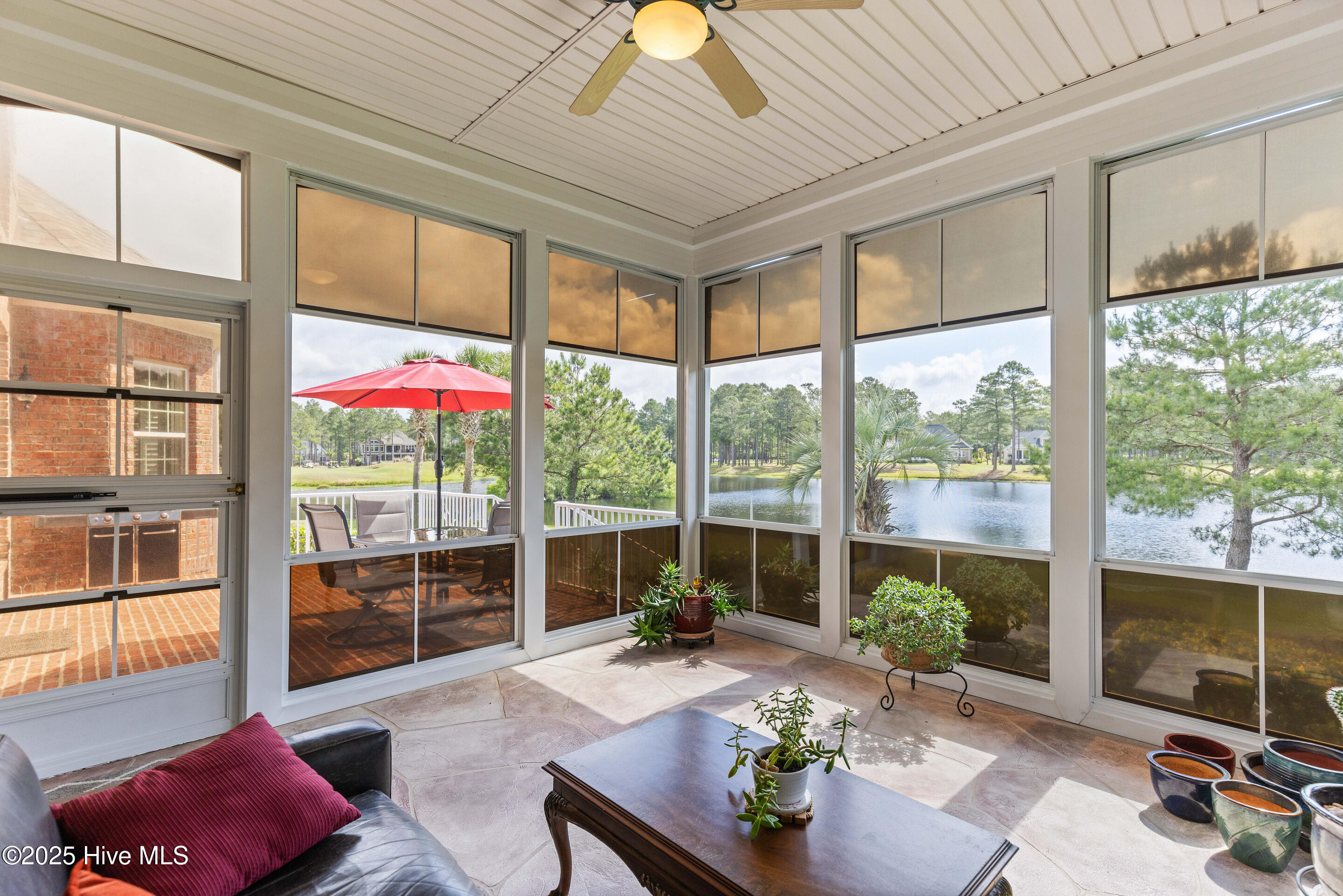 6575 Longwater Court Property Photo 17
