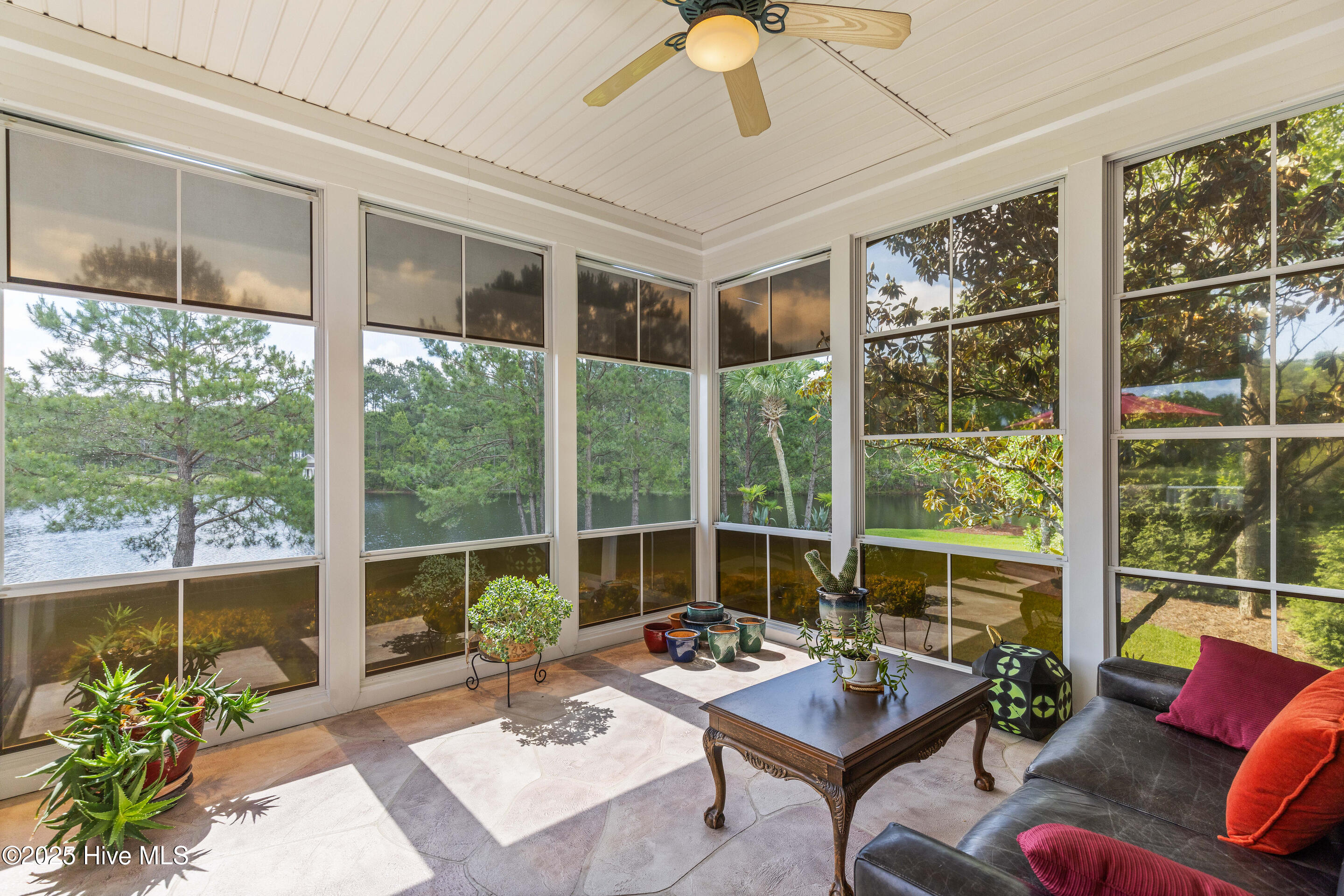 6575 Longwater Court Property Photo 18