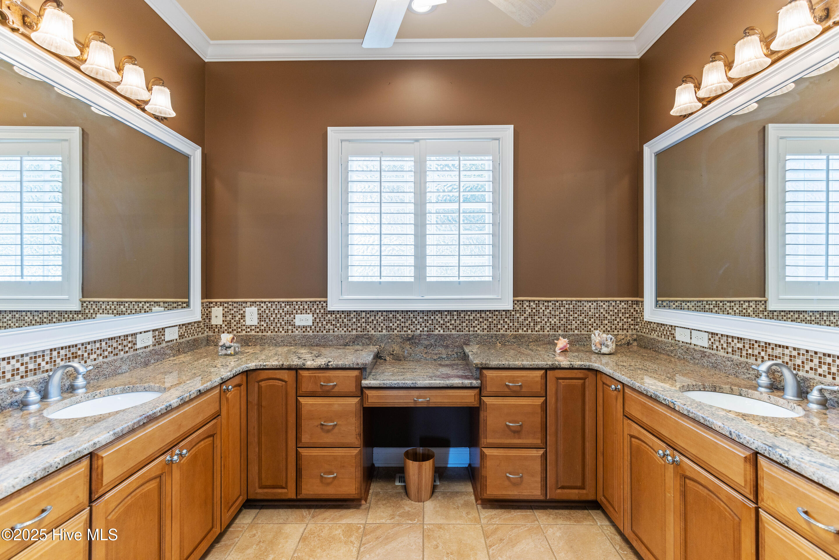 6575 Longwater Court Property Photo 55