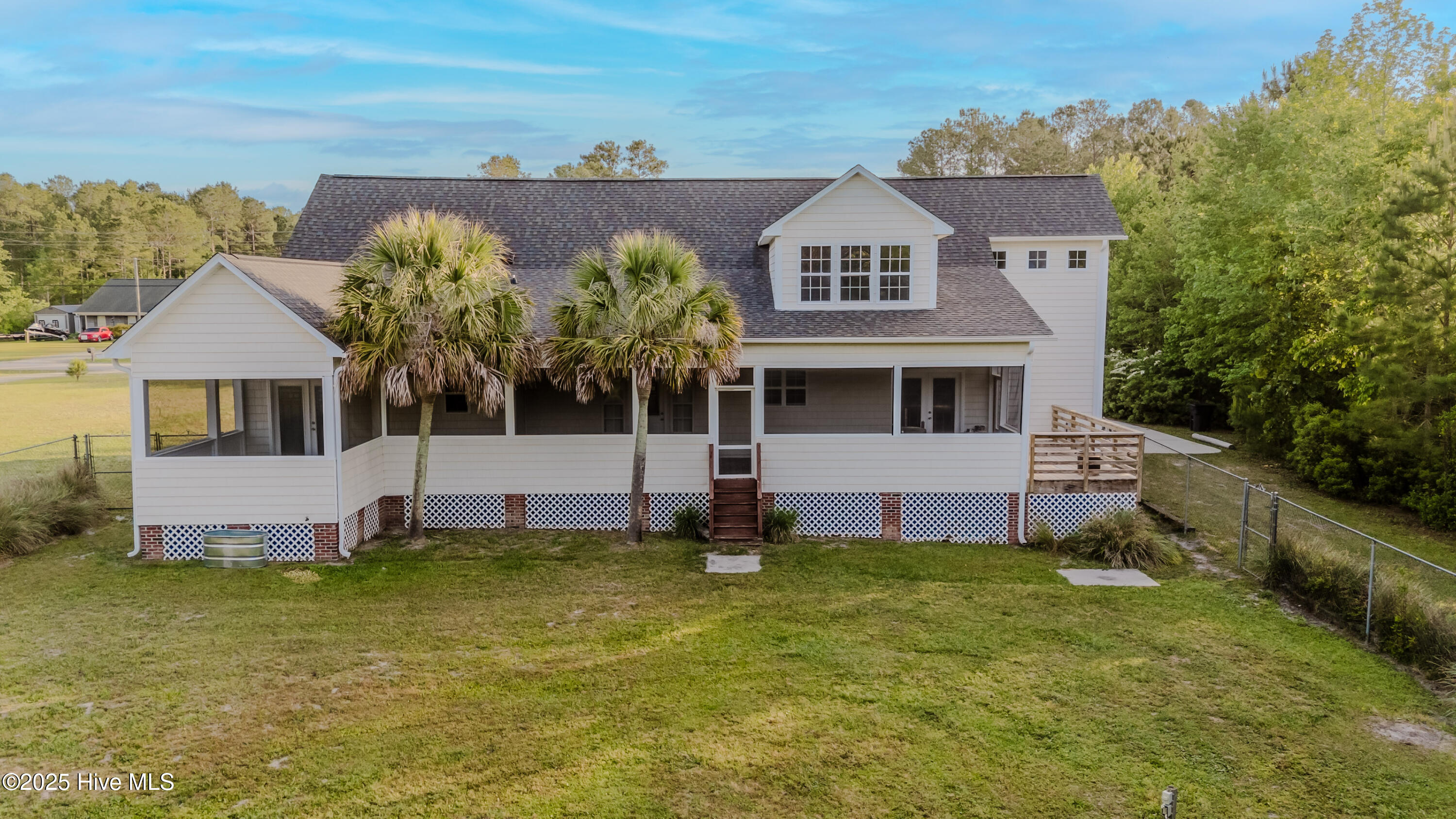 358 Folkstone Road Property Photo 4