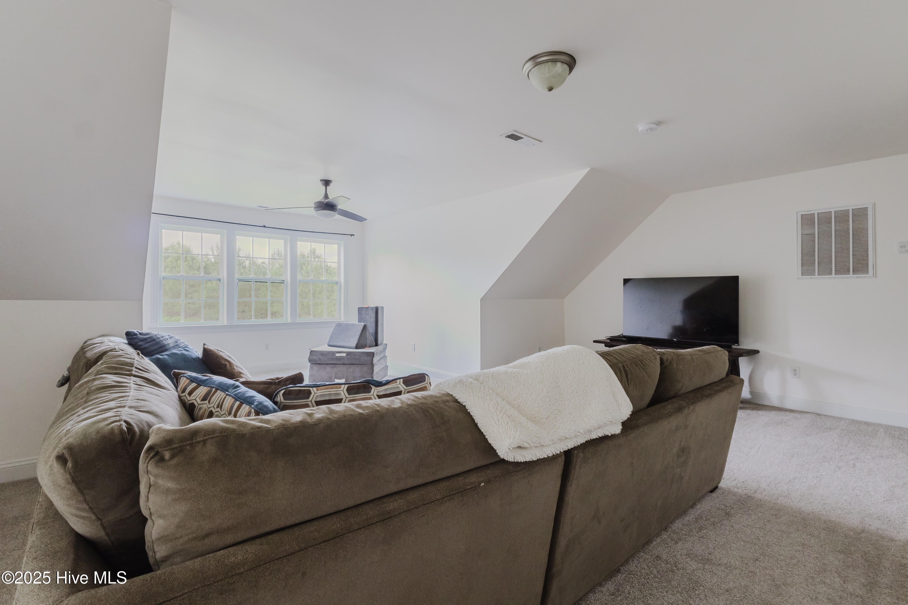 358 Folkstone Road Property Photo 25