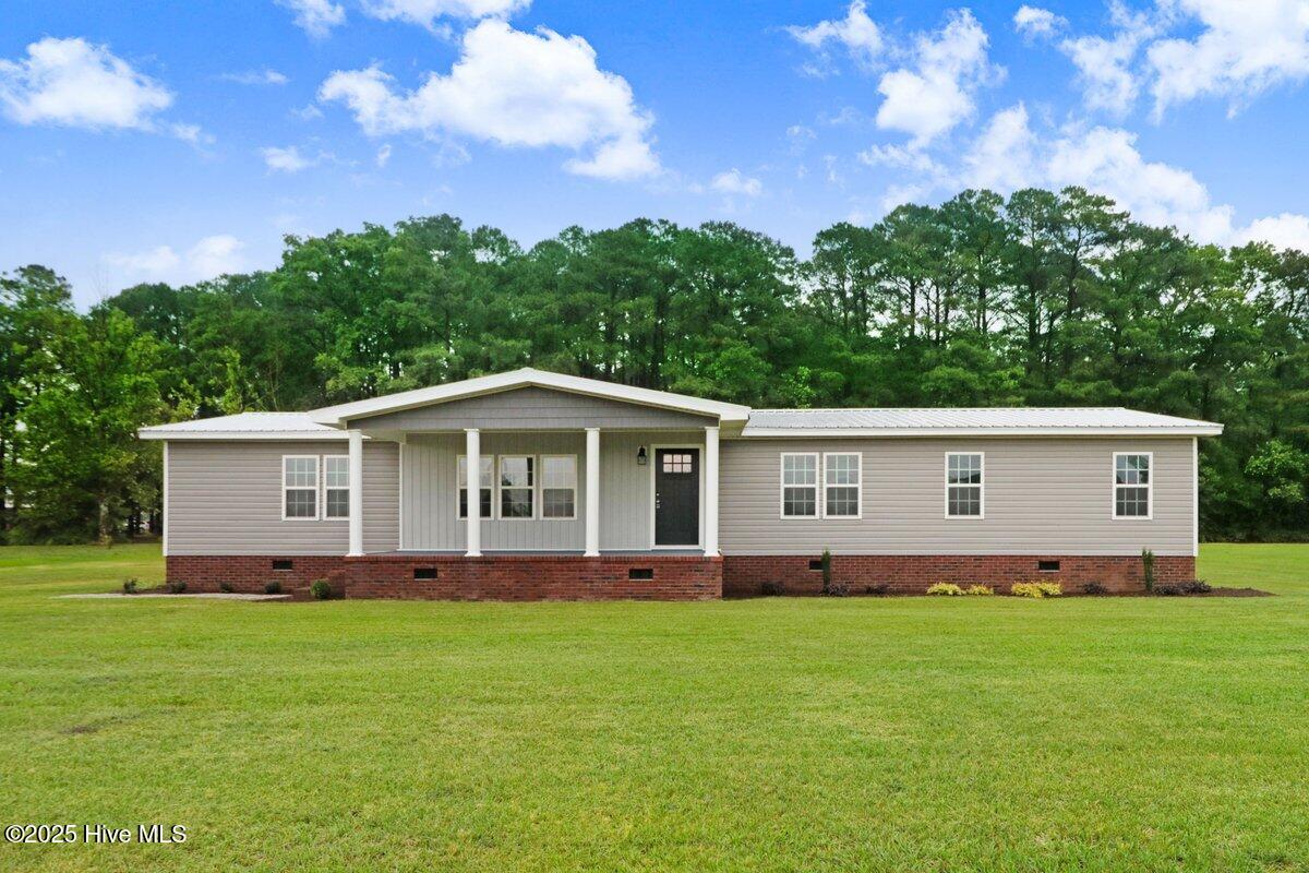 245 Ruskin Road Property Photo