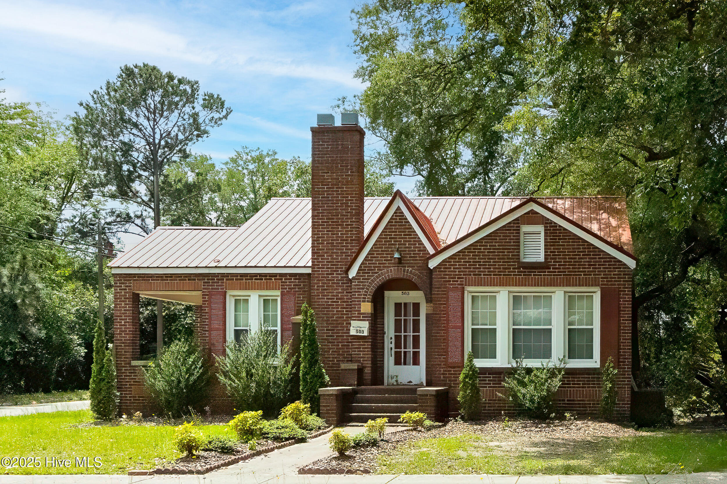 503 Spring Street Property Photo