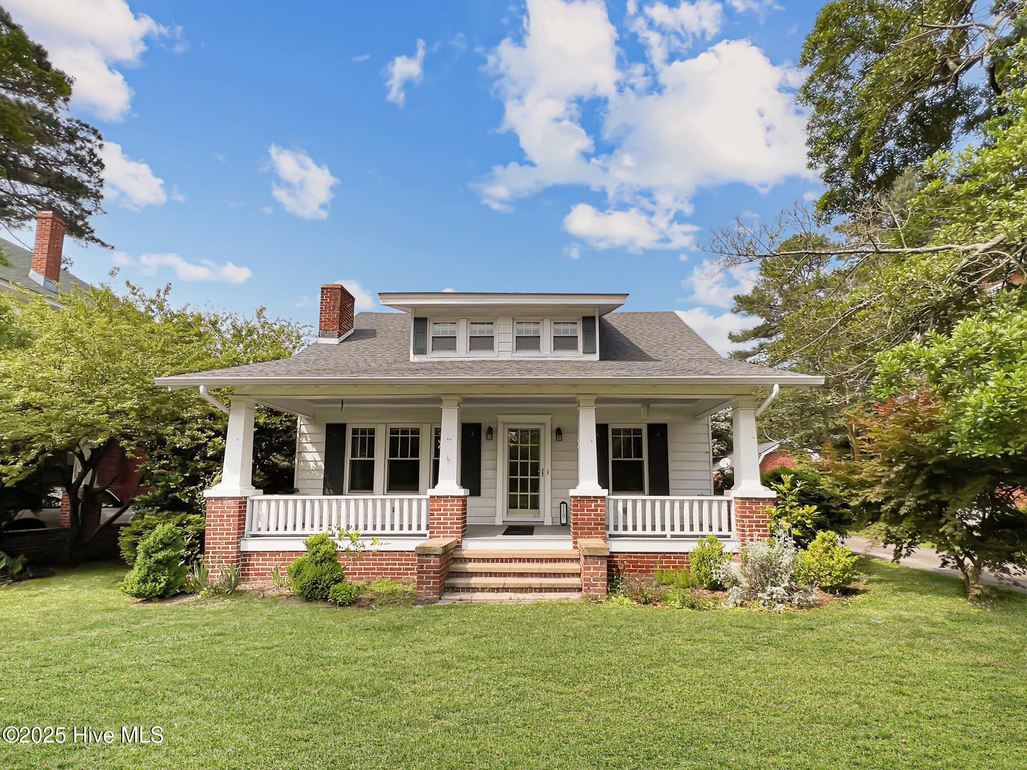 110 Virginia Road Property Photo