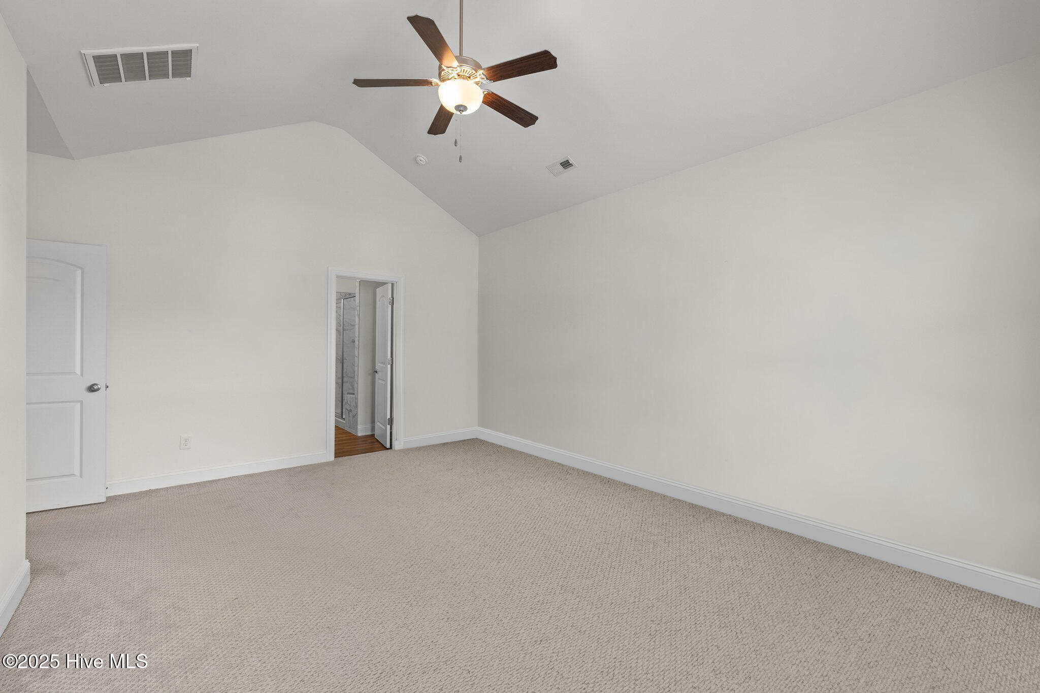 160 Freedom Park Road Property Photo 11