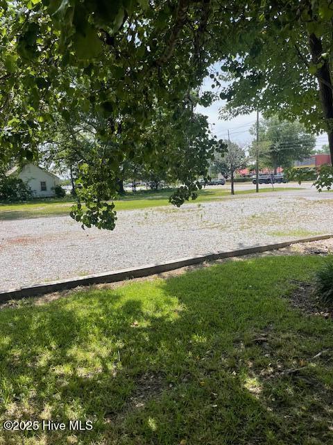 2531 S Memorial Drive Property Photo 6