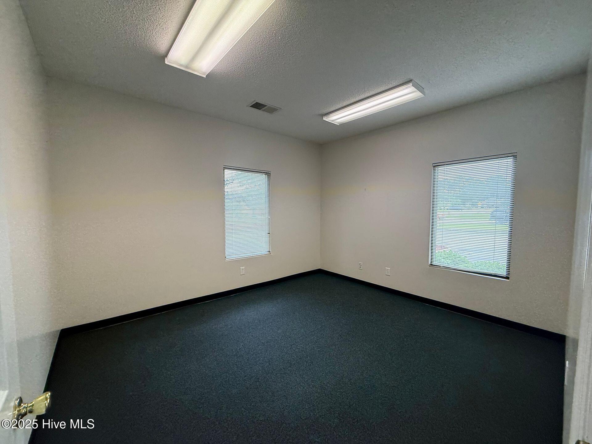 3391 Henderson Drive Property Photo 5