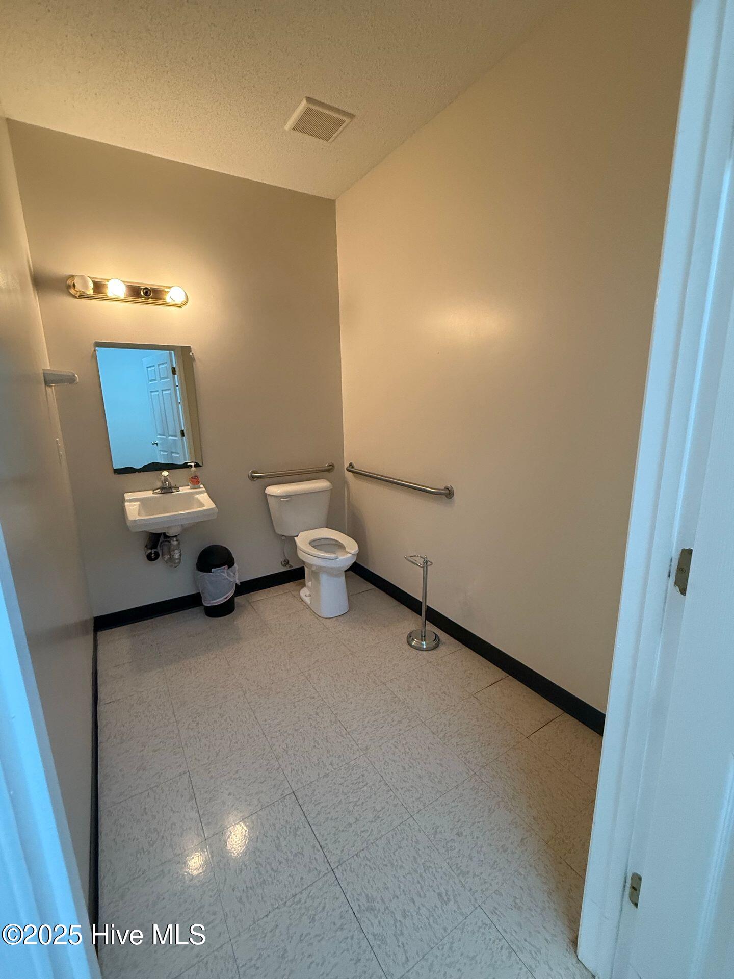 3391 Henderson Drive Property Photo 13