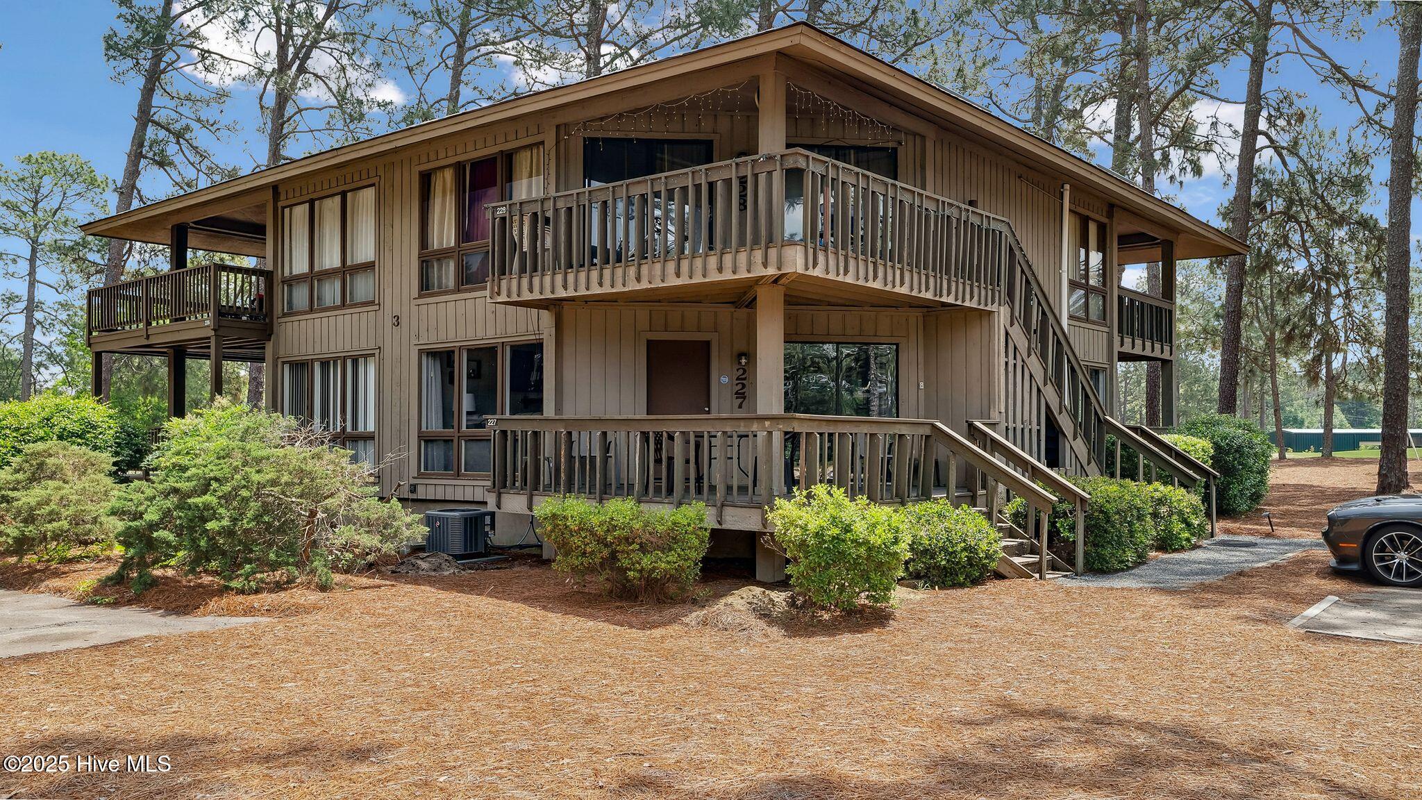 227 Foxkroft Drive 9 Property Photo