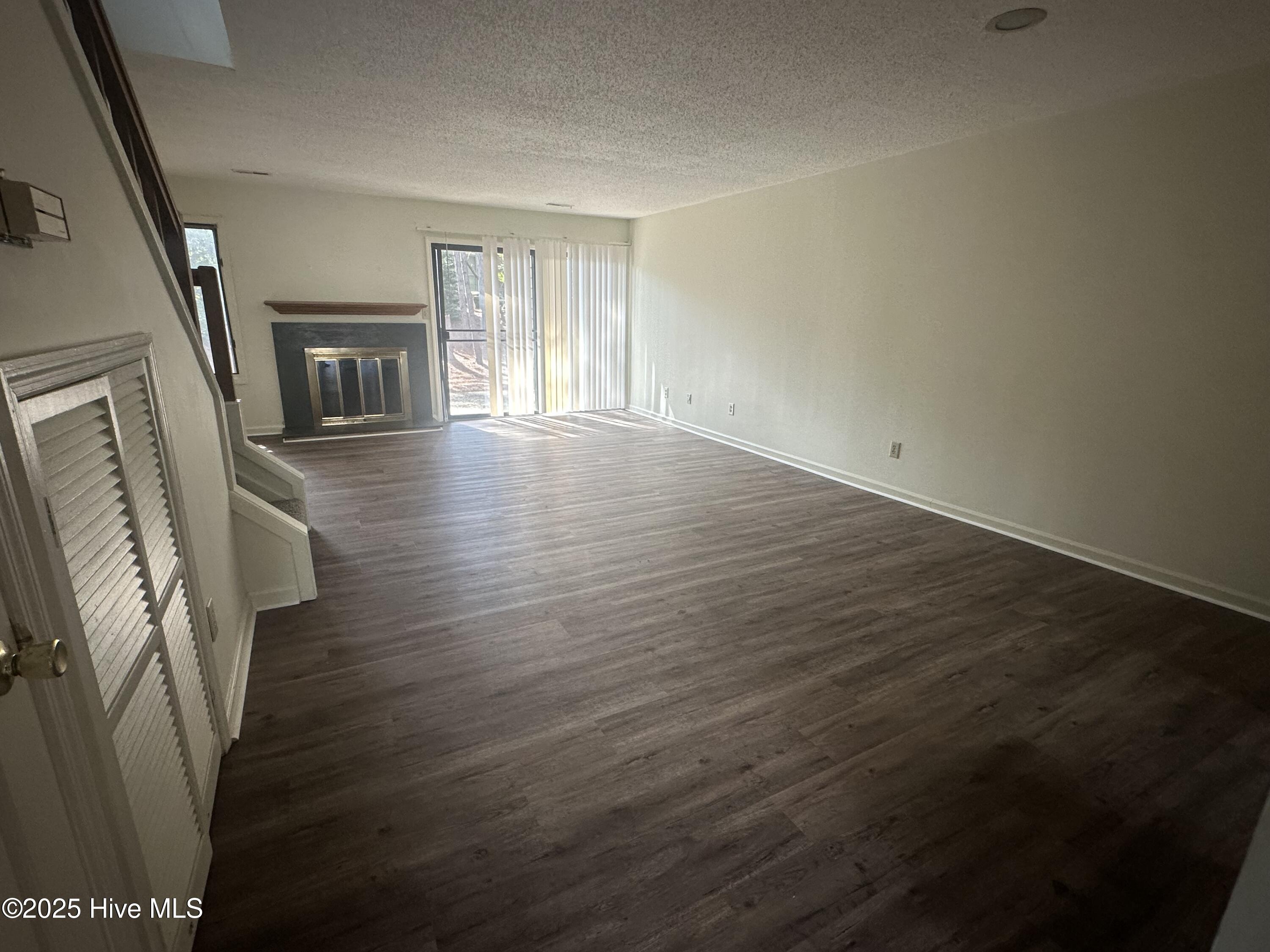 402 Sherbrooke Circle Property Photo 7