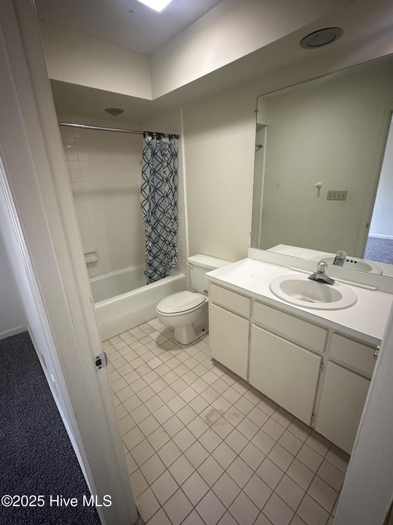 402 Sherbrooke Circle Property Photo 18
