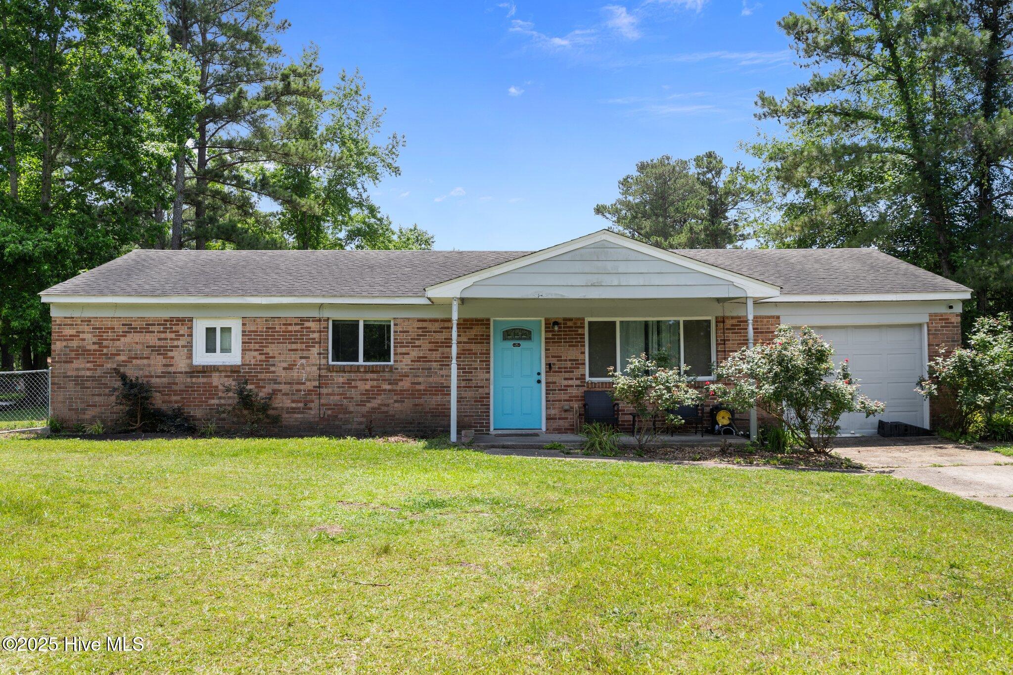 101 N Glen Court Property Photo