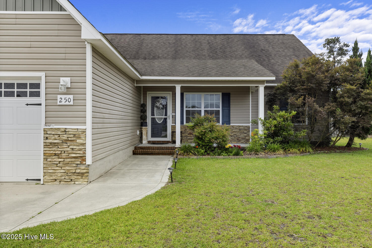 250 Rowland Drive Property Photo