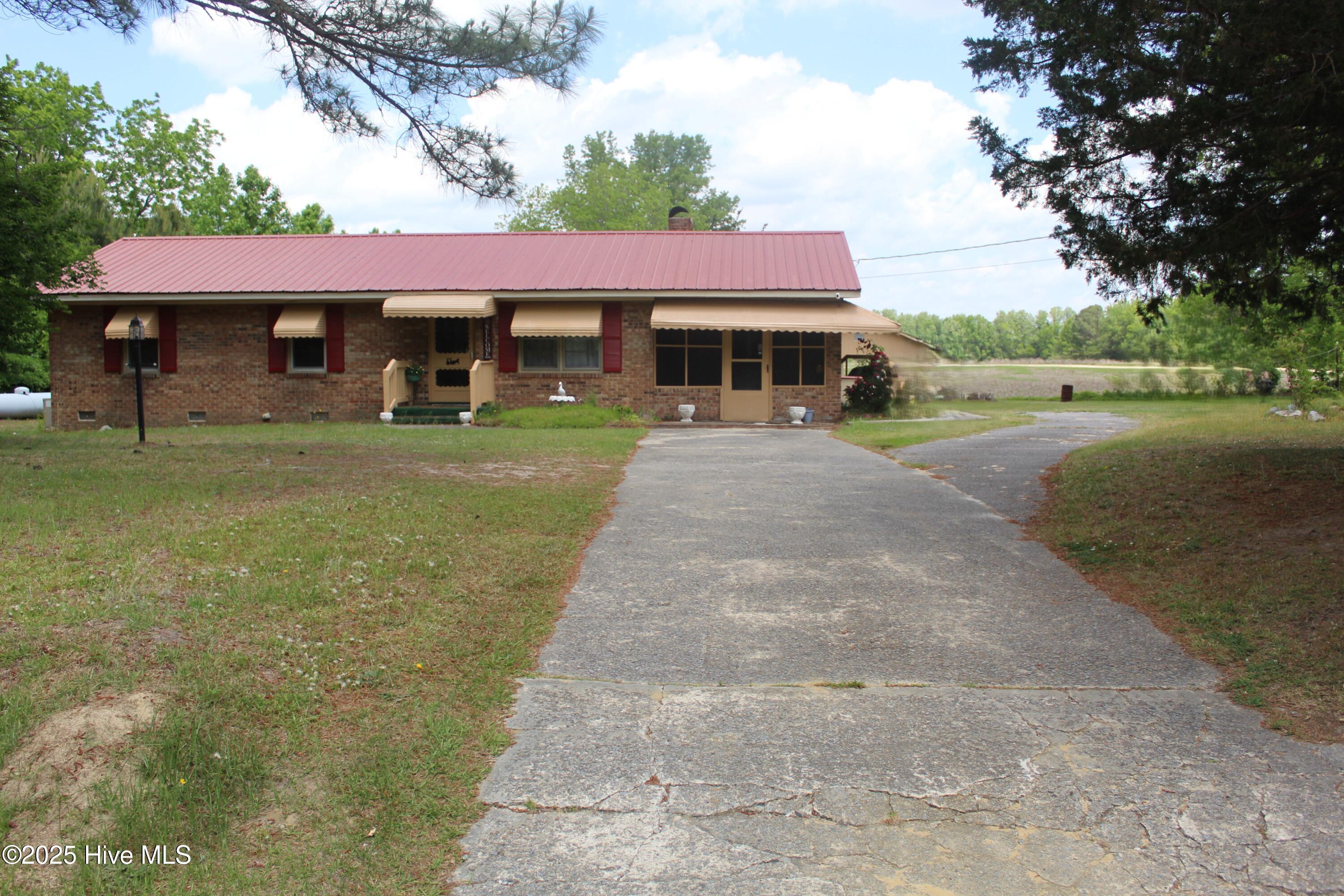 2489 Rodgers School Road Property Photo 1
