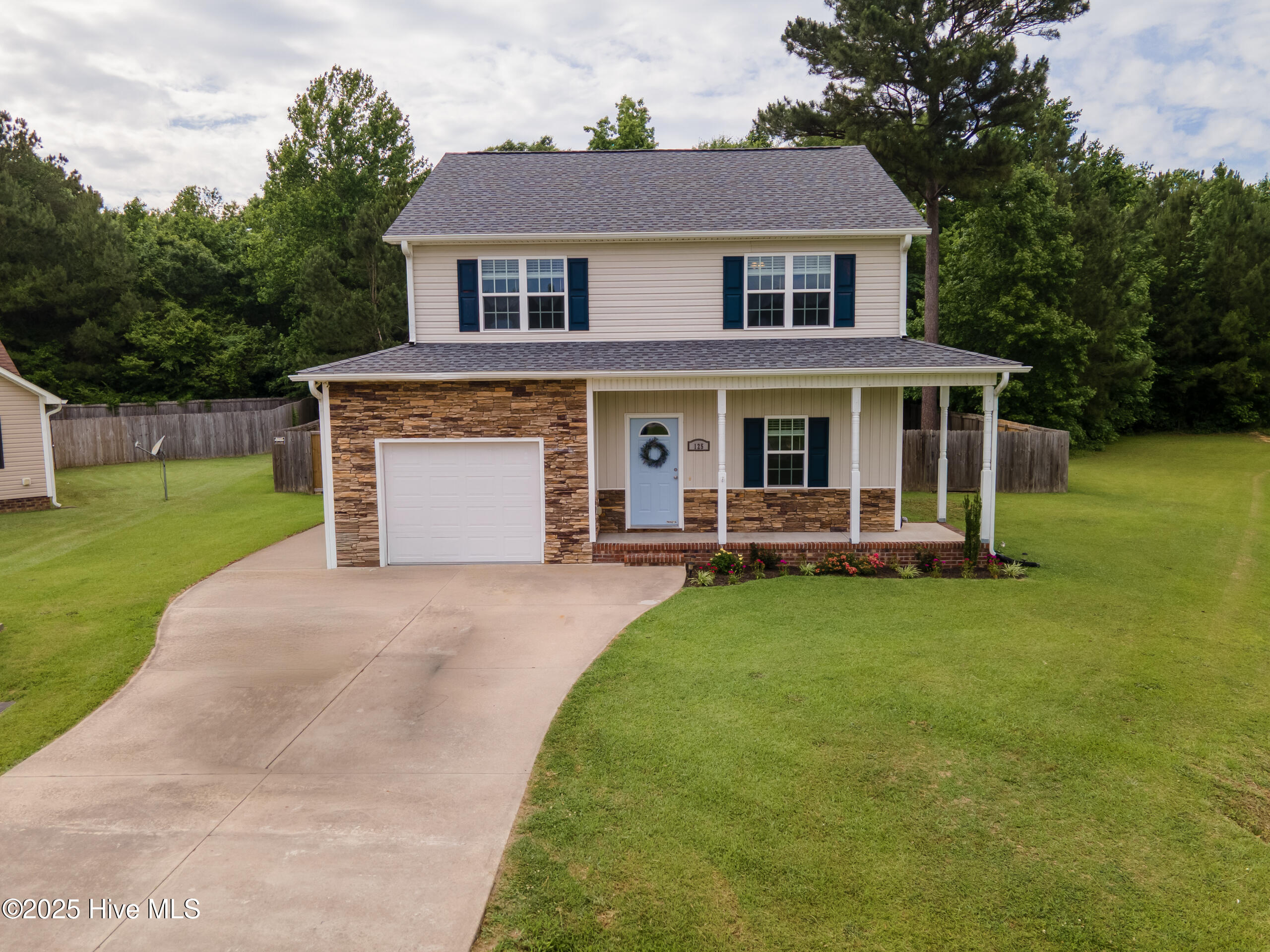 125 Walnut Hills Drive Property Photo