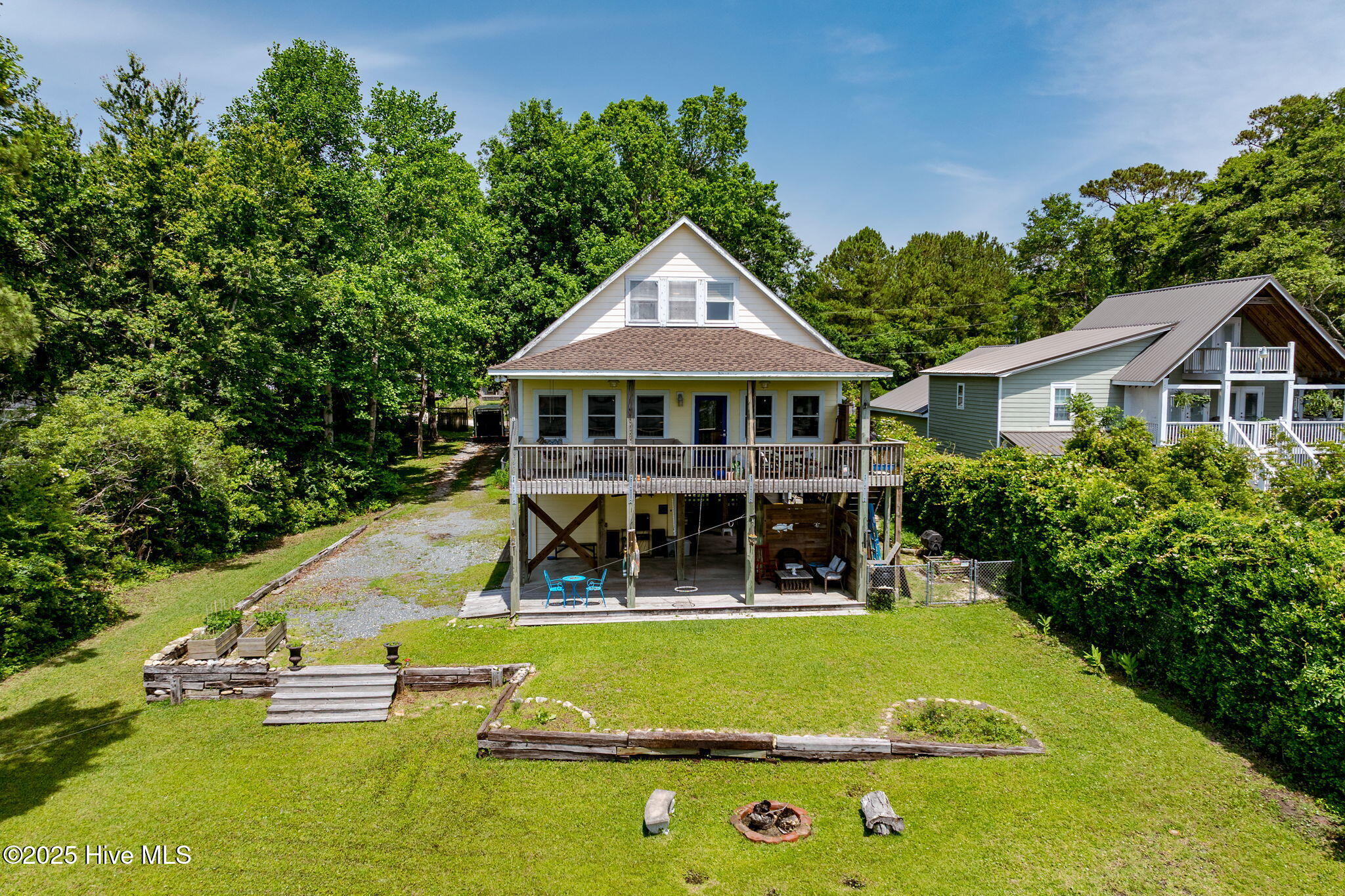 716 Bay Harbor Drive Property Photo