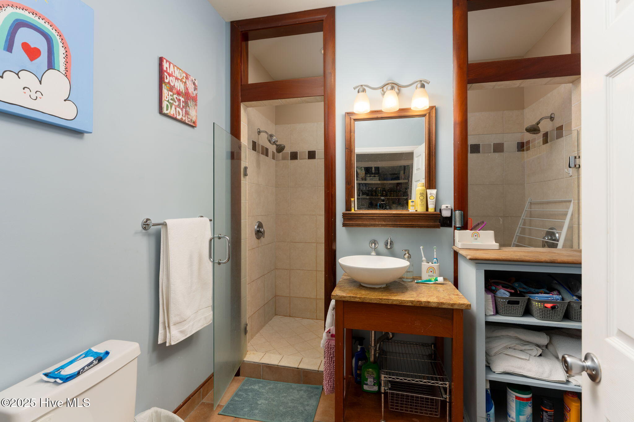 716 Bay Harbor Drive Property Photo 13