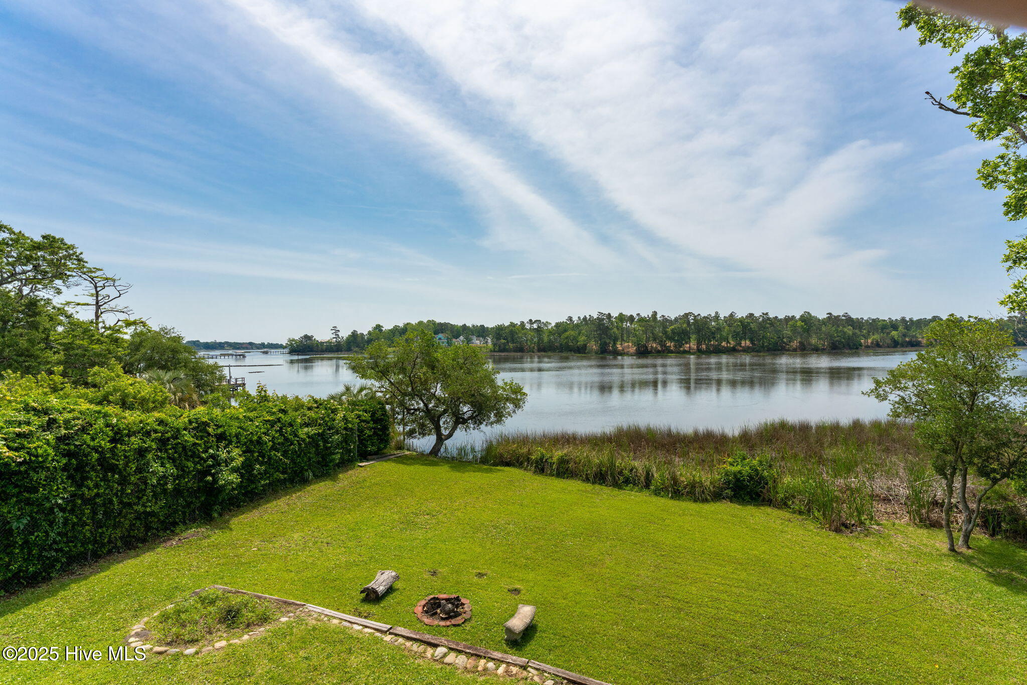 716 Bay Harbor Drive Property Photo 20