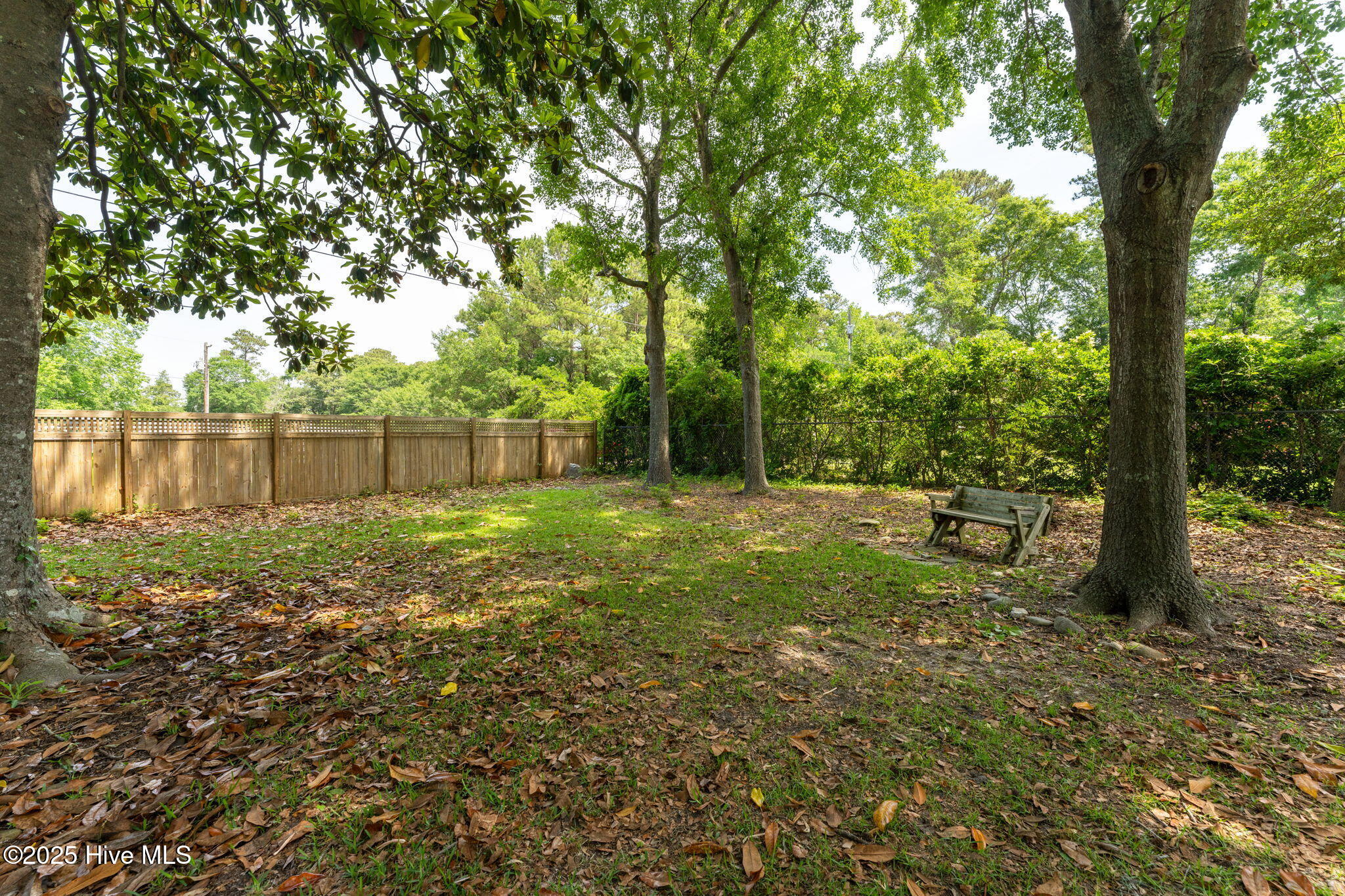 716 Bay Harbor Drive Property Photo 28