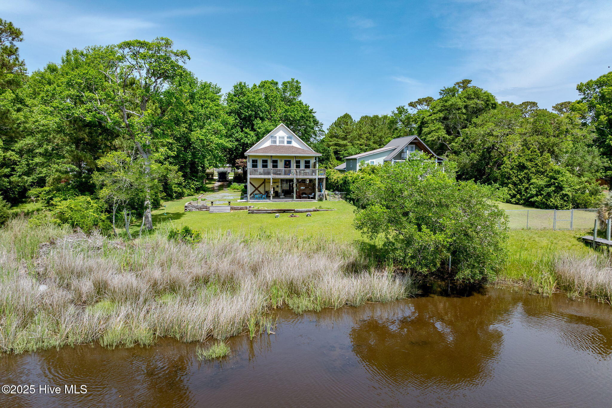 716 Bay Harbor Drive Property Photo 40